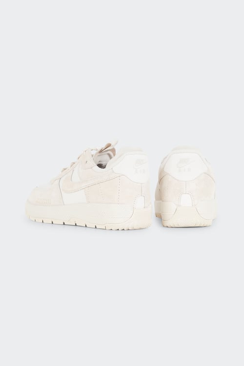 NIKE Baskets Beige