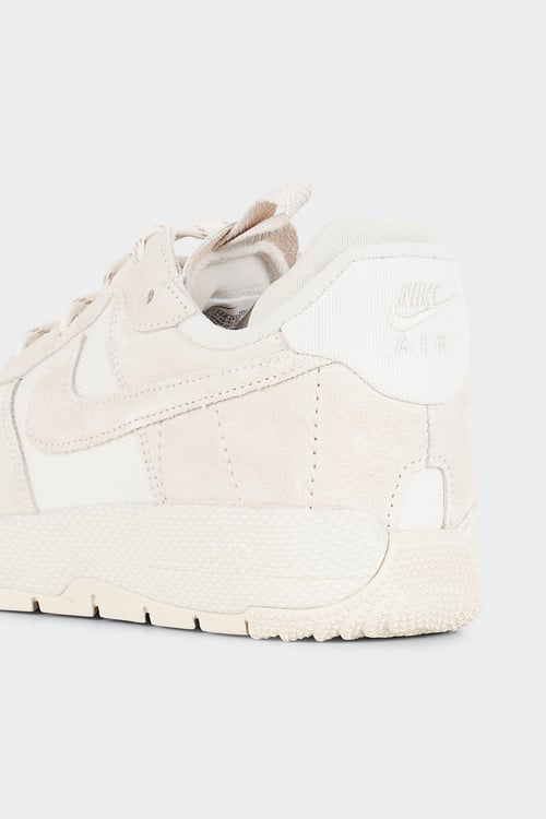 NIKE Baskets Beige