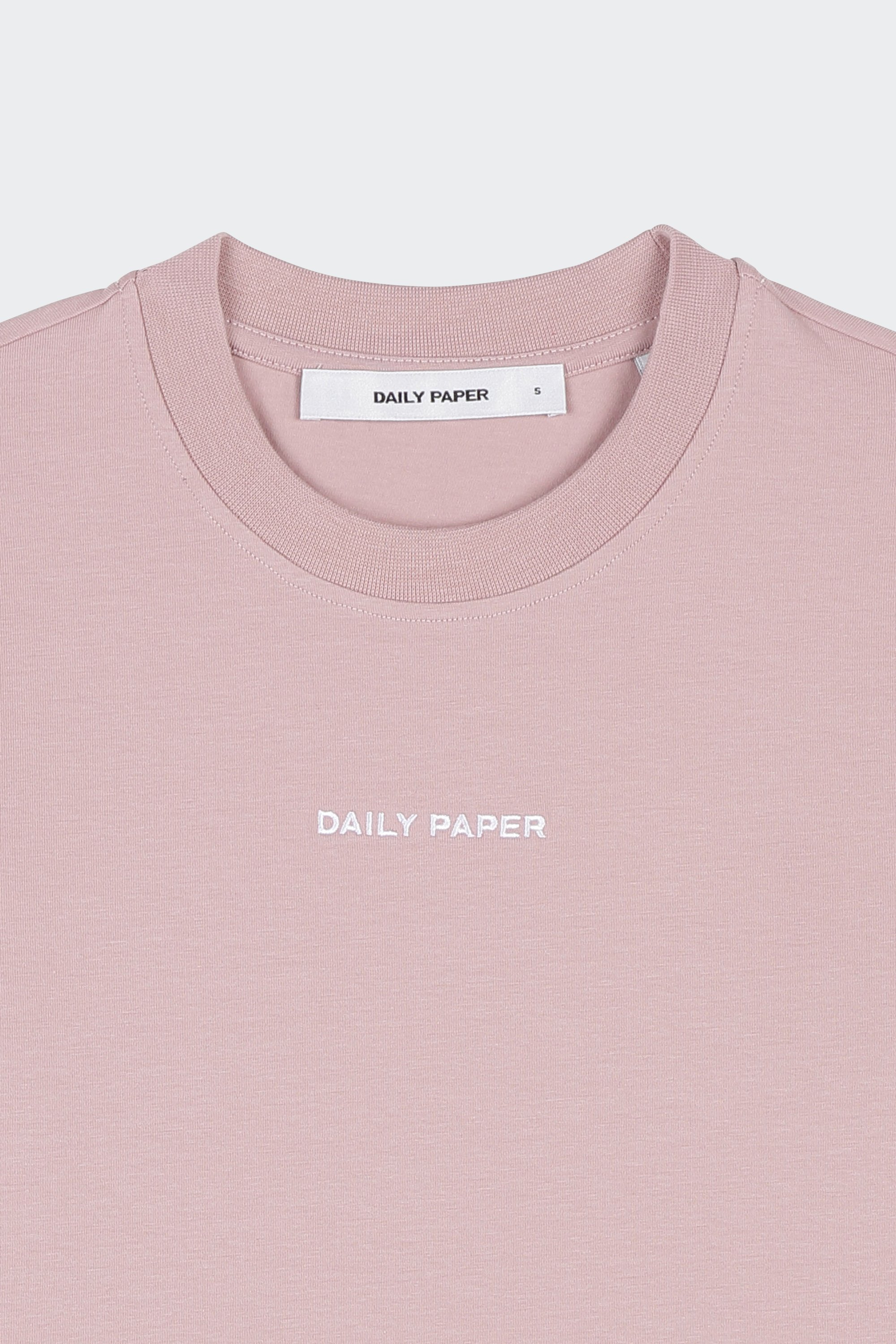 T-shirt | Rose by DAILY PAPER T-shirt Rose