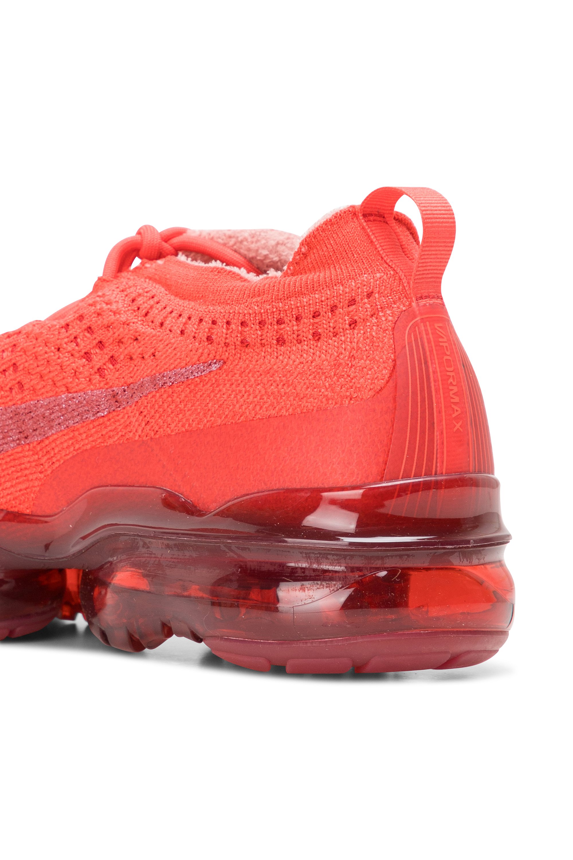 Crimson Pulse Vapormax Coral Vapormax Flyknit Crimson Pulse 2025