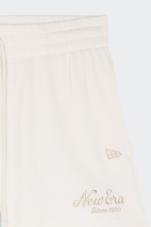 NEW ERA Shorts Beige