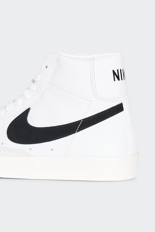 NIKE Baskets montantes  Blanc