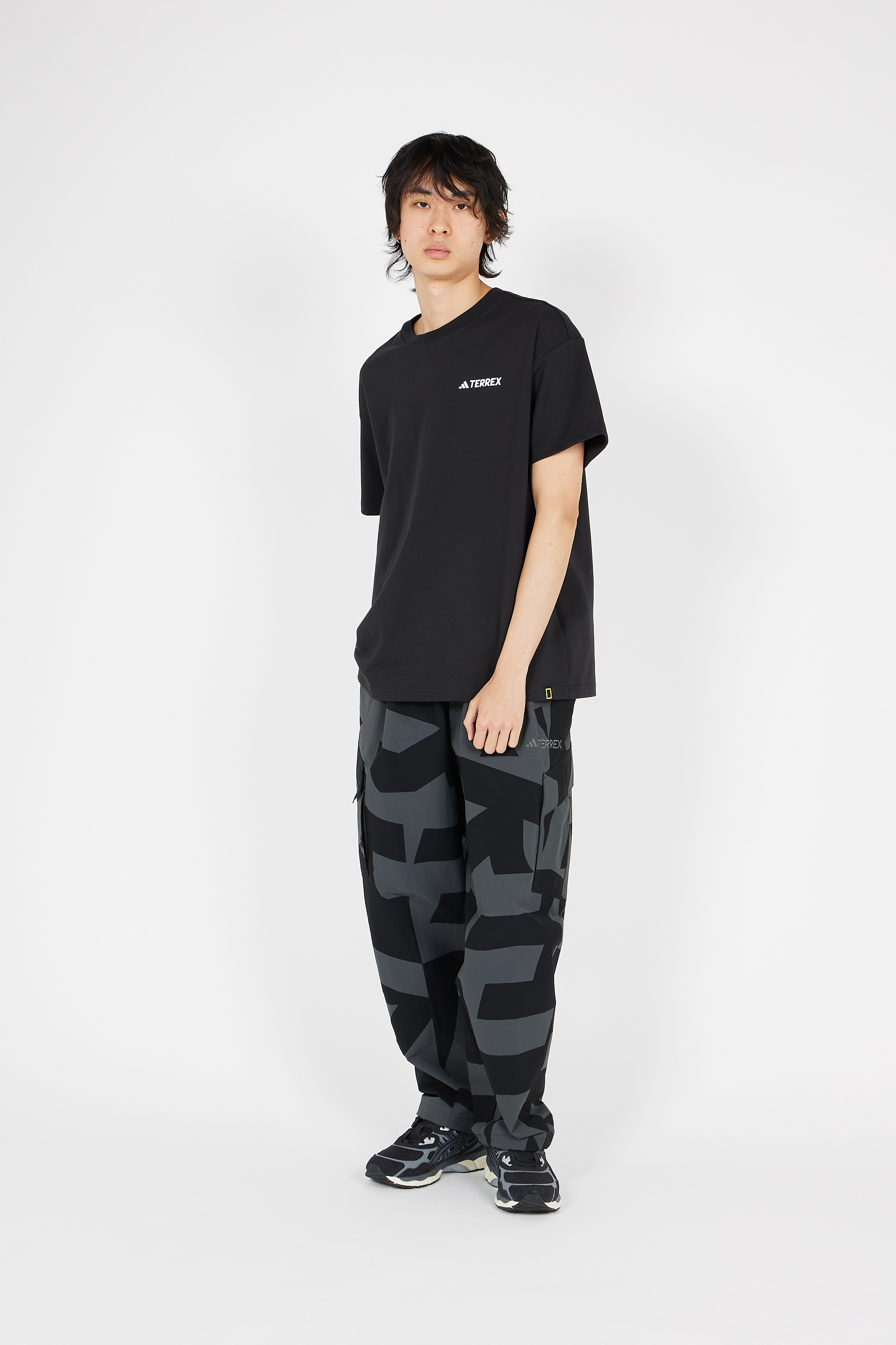 Regular-fit round-neck cotton T-shirt Black