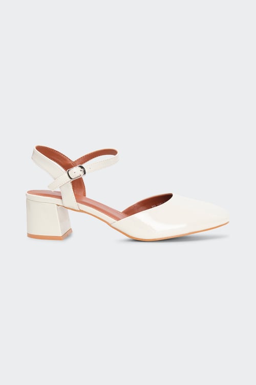 Vanessa Wu - Sandales - Taille 40 Vanessa Wu - Sandales - Taille 40
