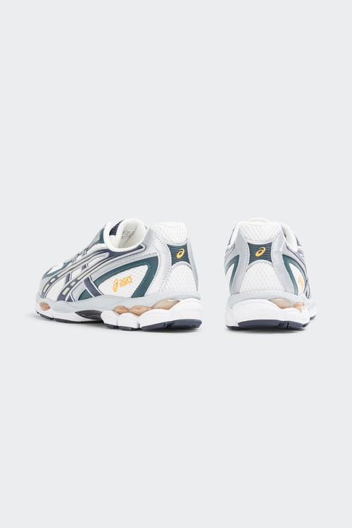 ASICS Baskets  Blanc