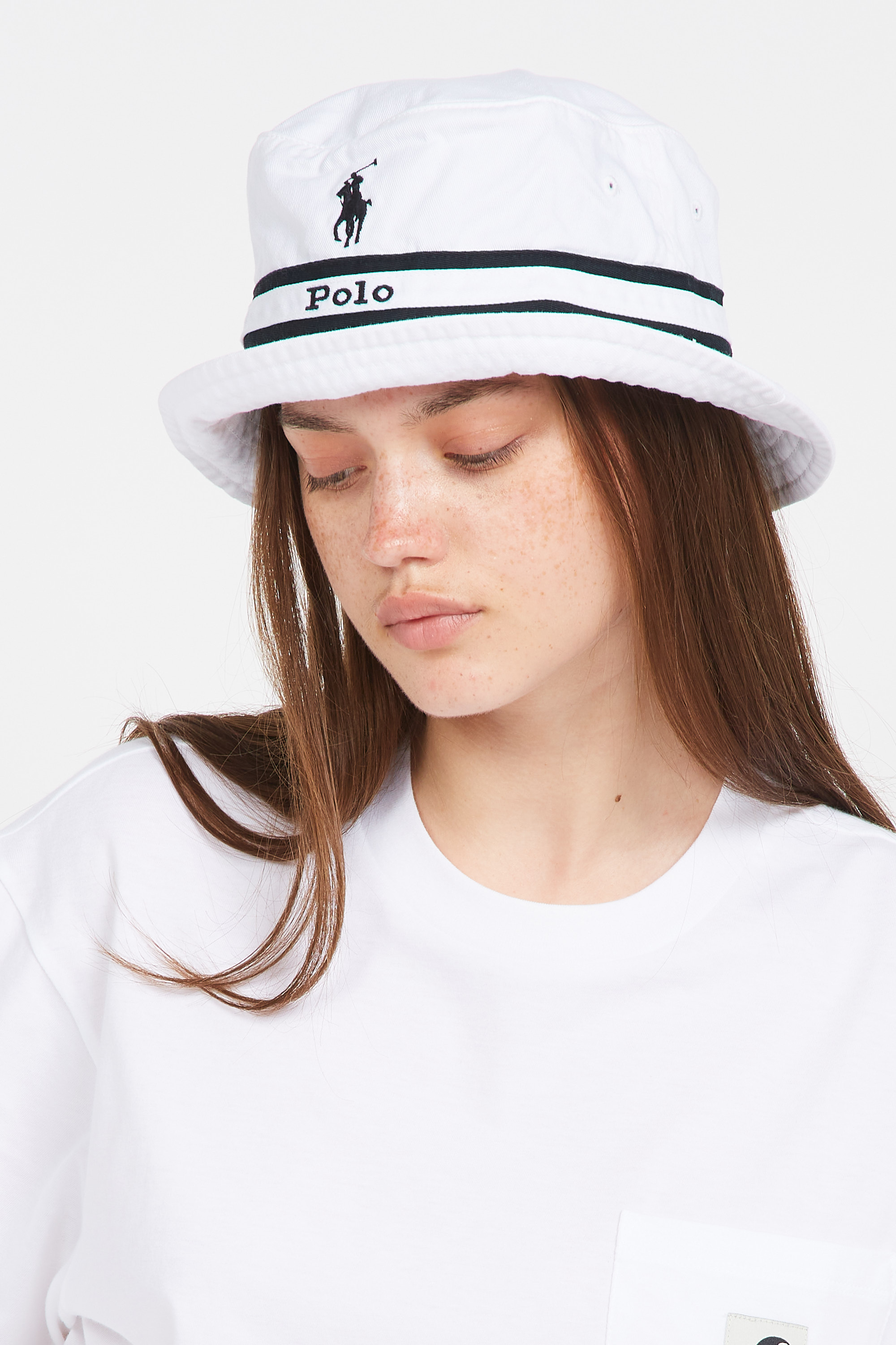 Bucket hat White