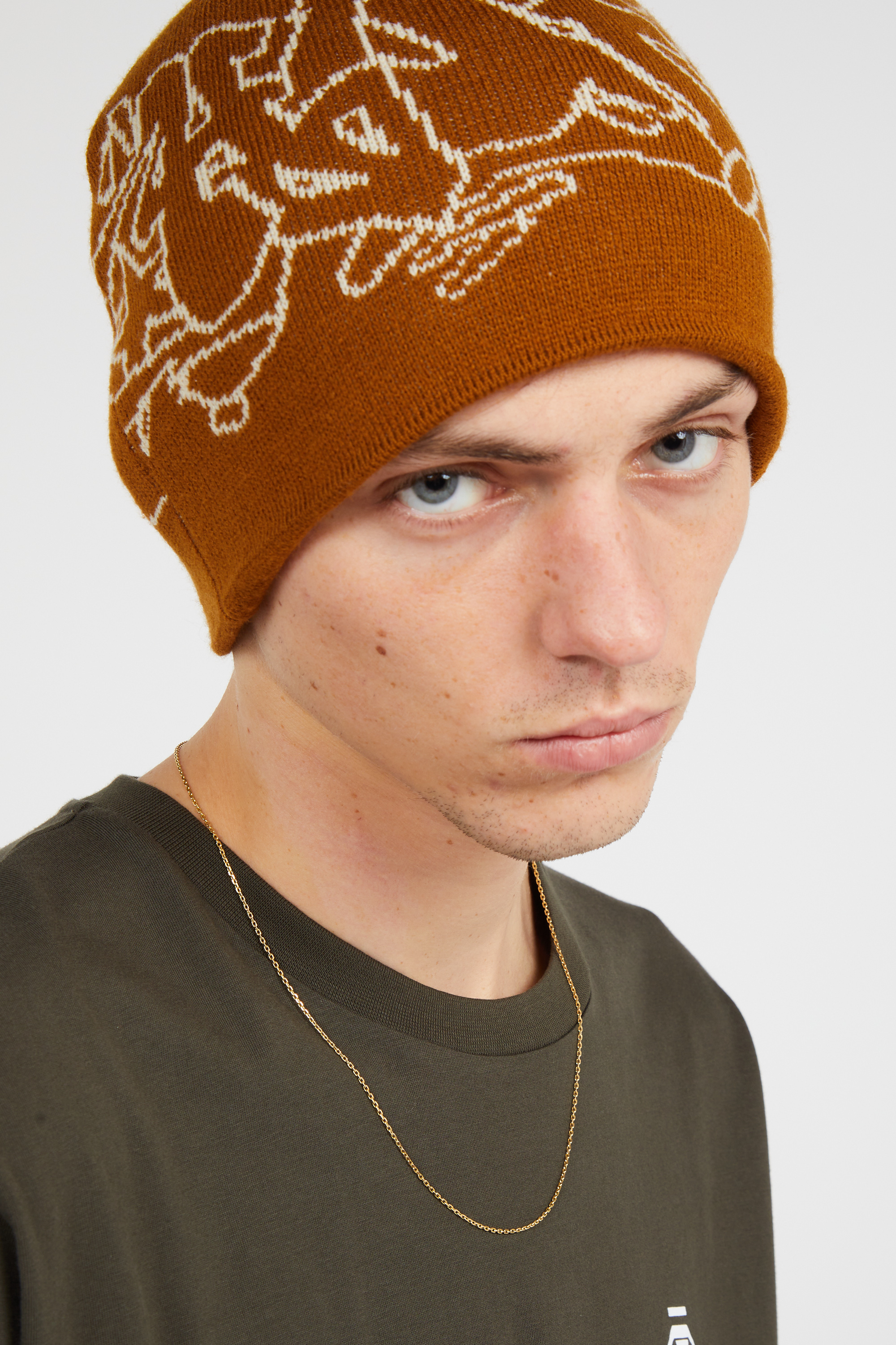 Beanie Brown