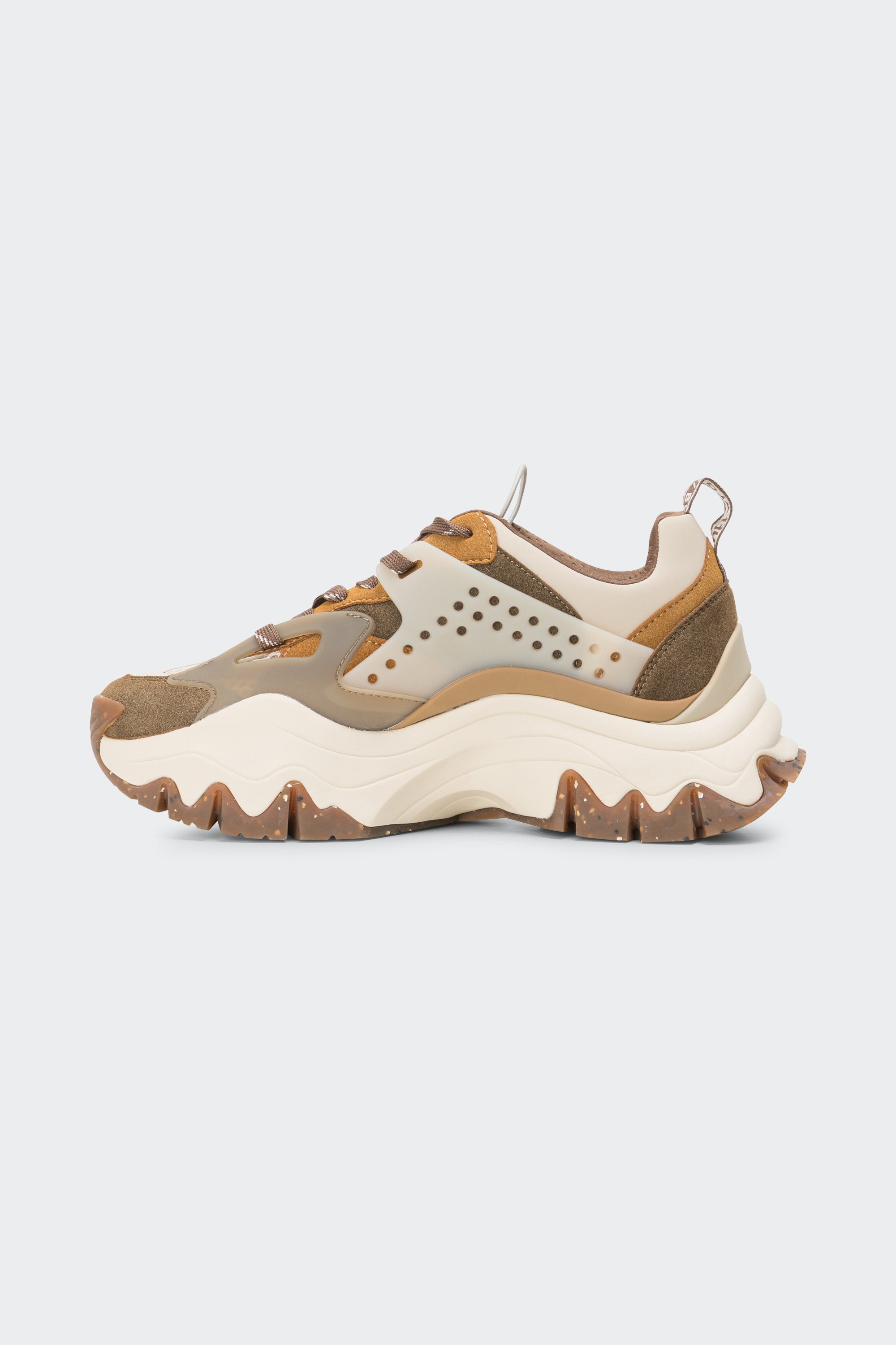 Sneakers | Beige by BUFFALO Sneakers Beige