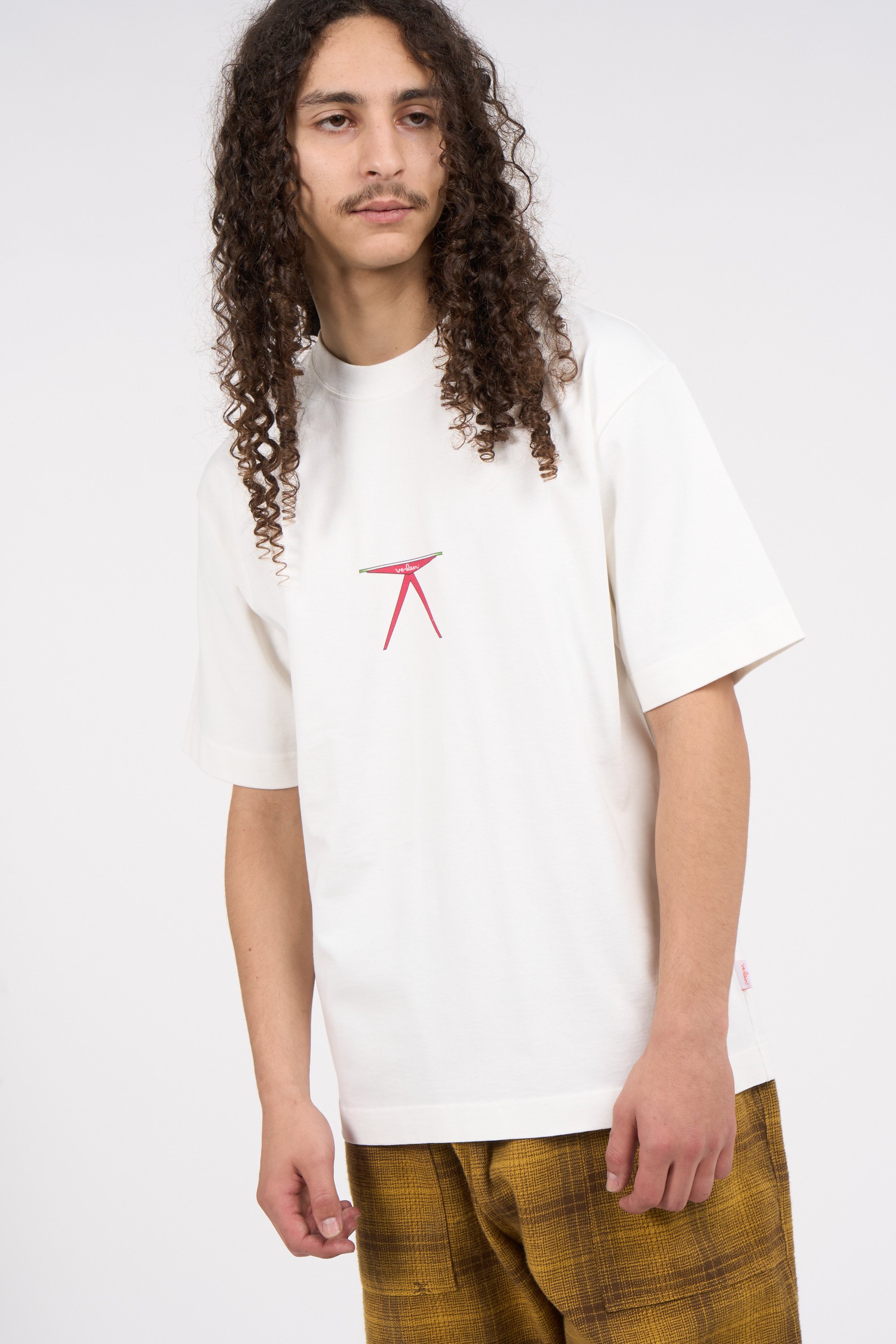 Regular-fit round-neck cotton T-shirt | Beige by VERLAN Regular-fit round-neck cotton T-shirt Beige