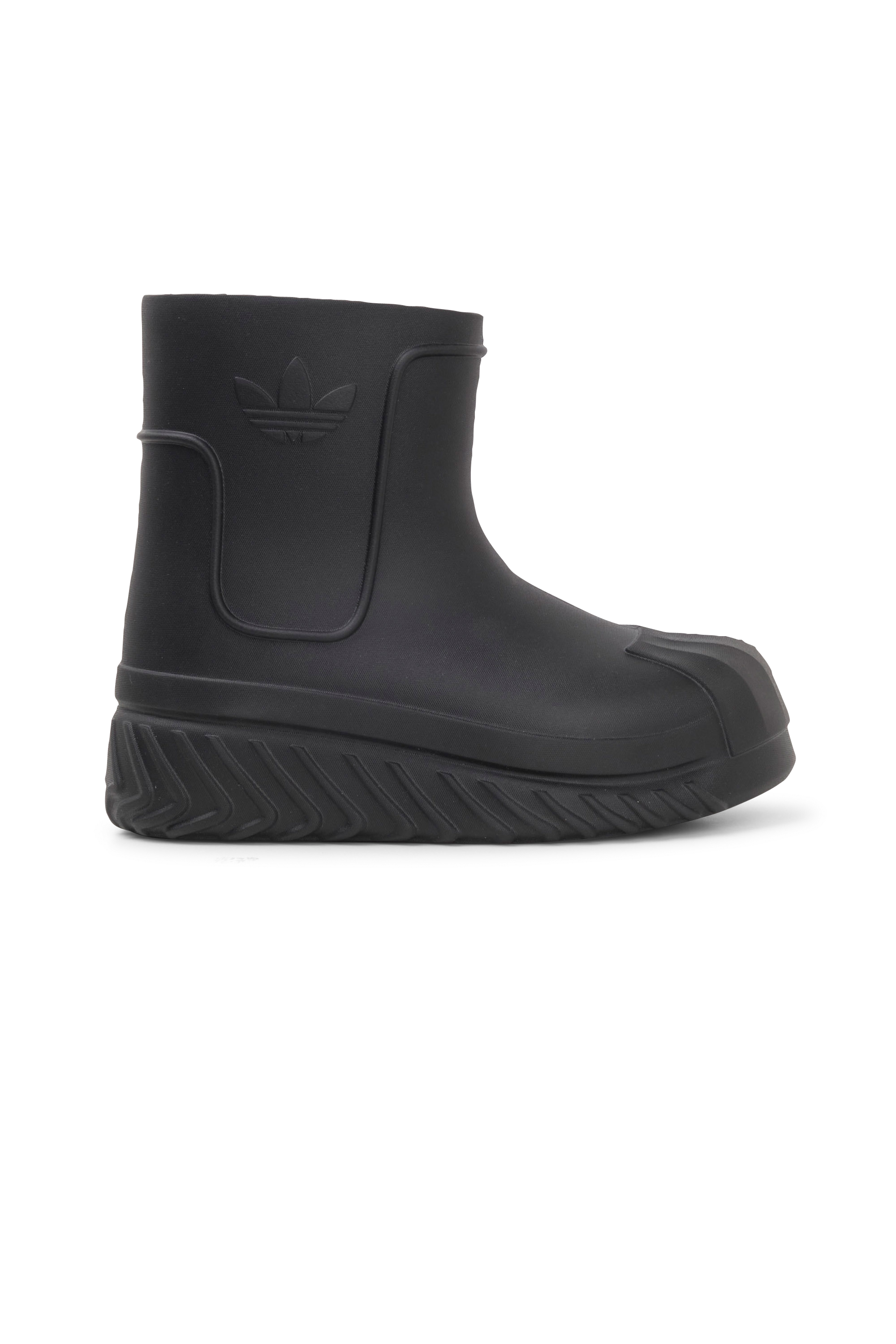 women's 8 in mens adidas