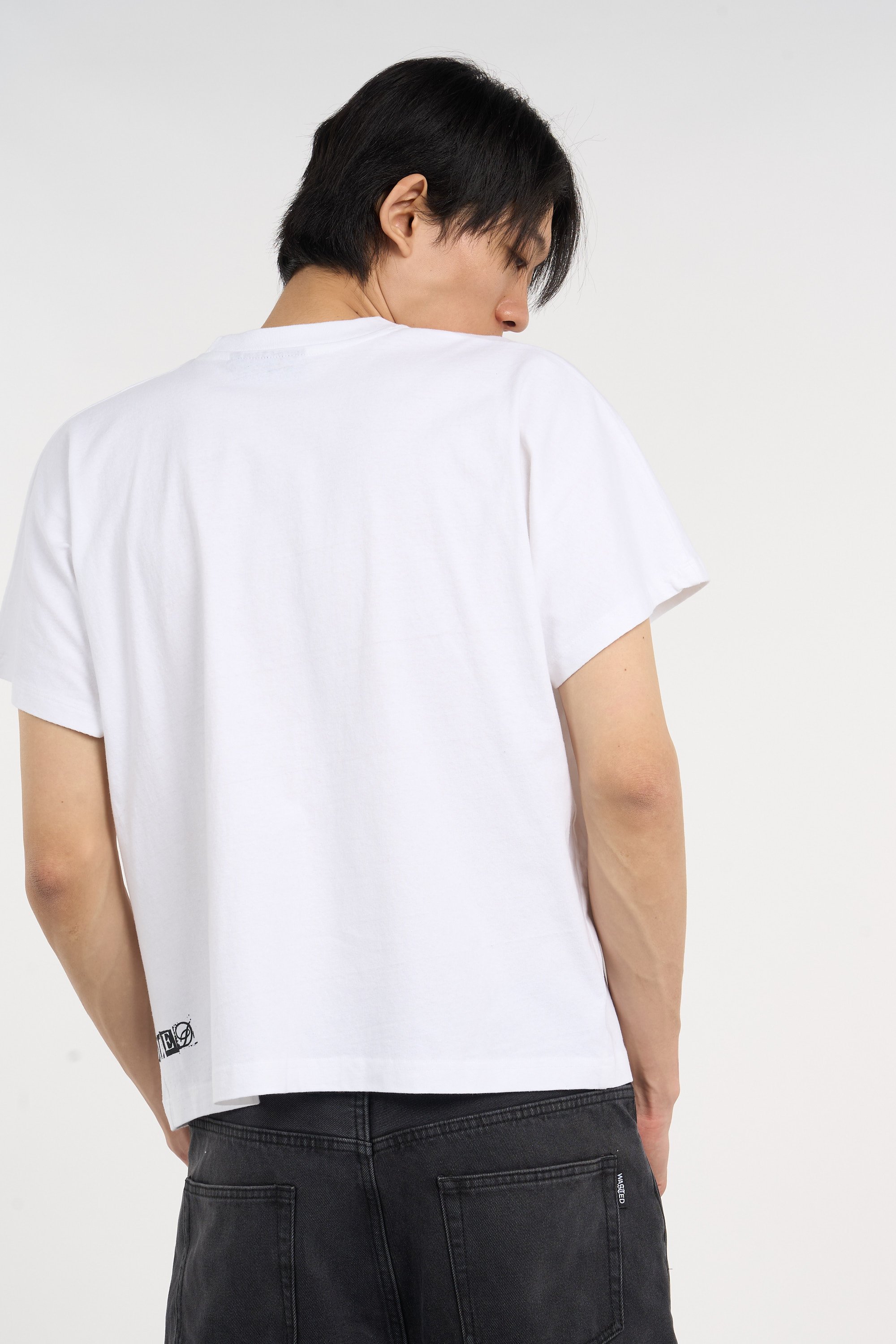 T-shirt White