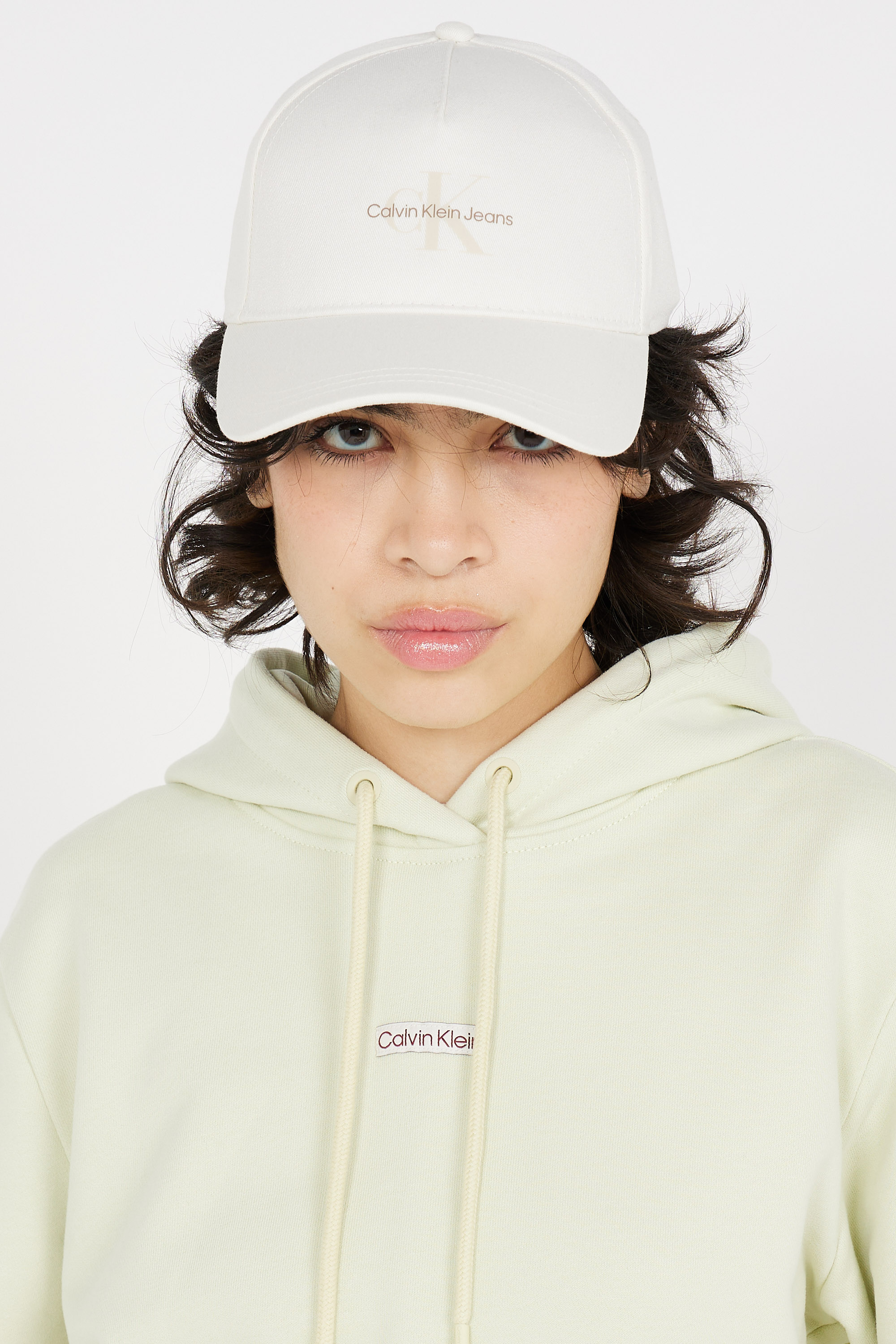 Baseball cap White