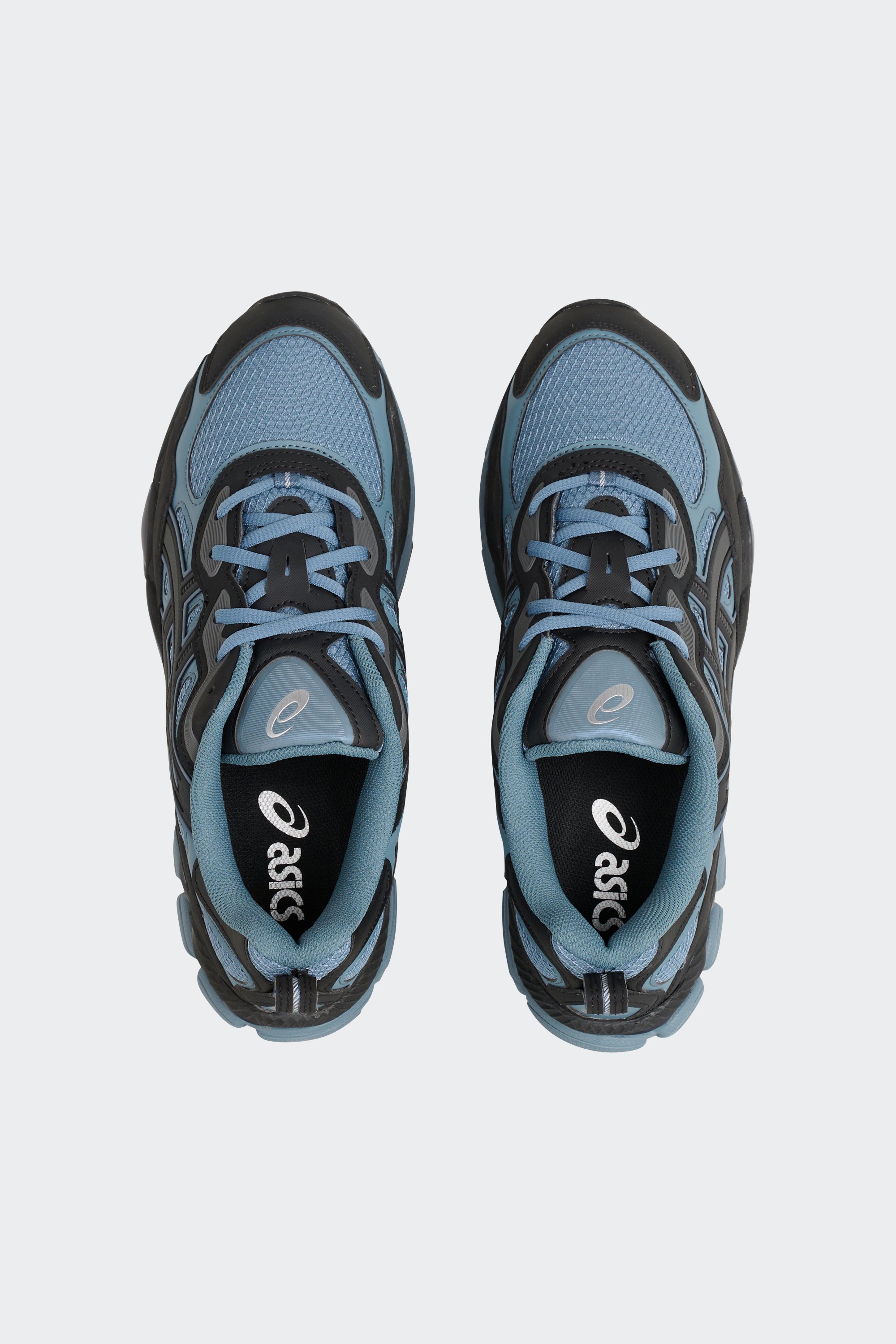 Baskets | Noir by ASICS Baskets Noir