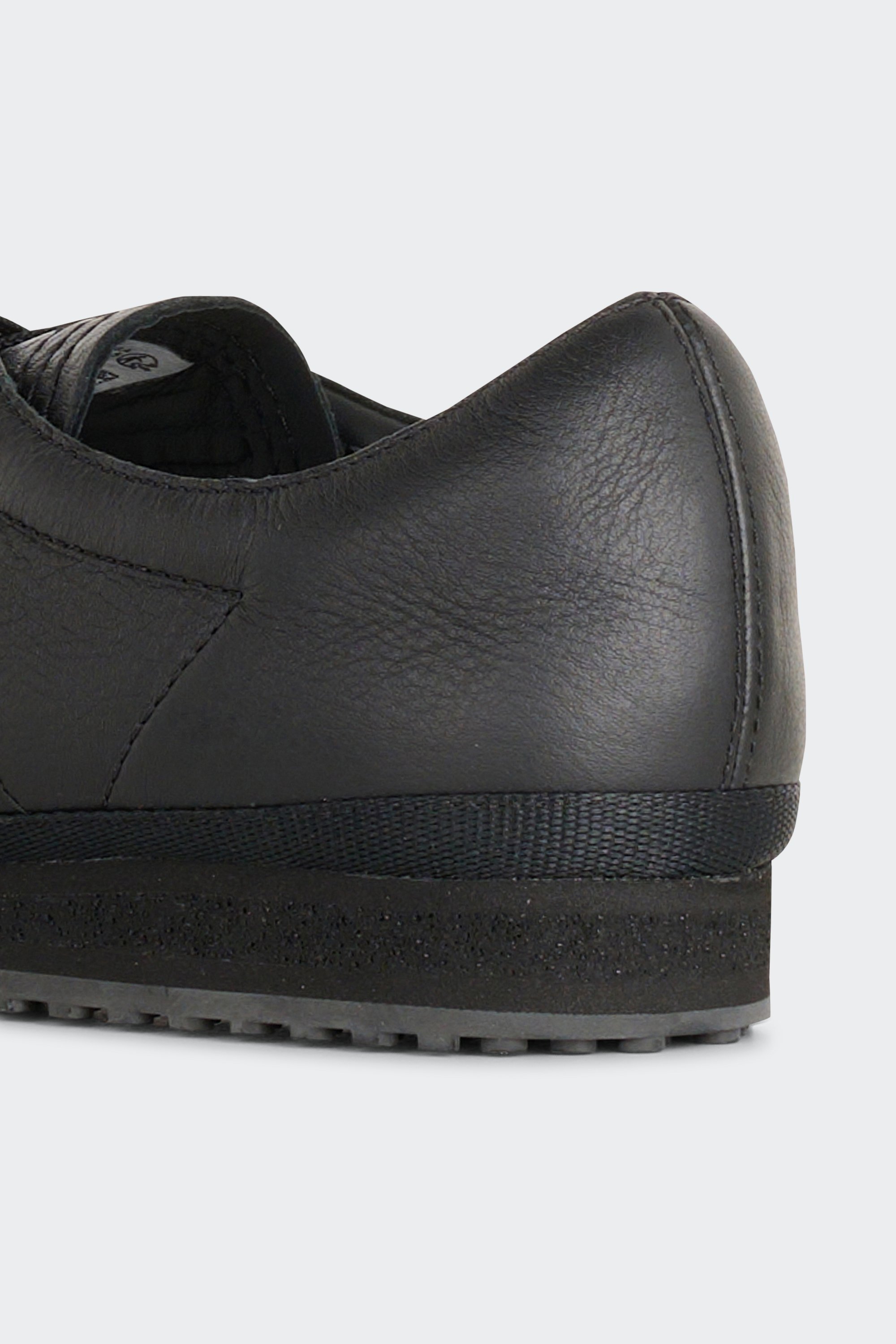 Baskets | Noir by LACOSTE Baskets Noir