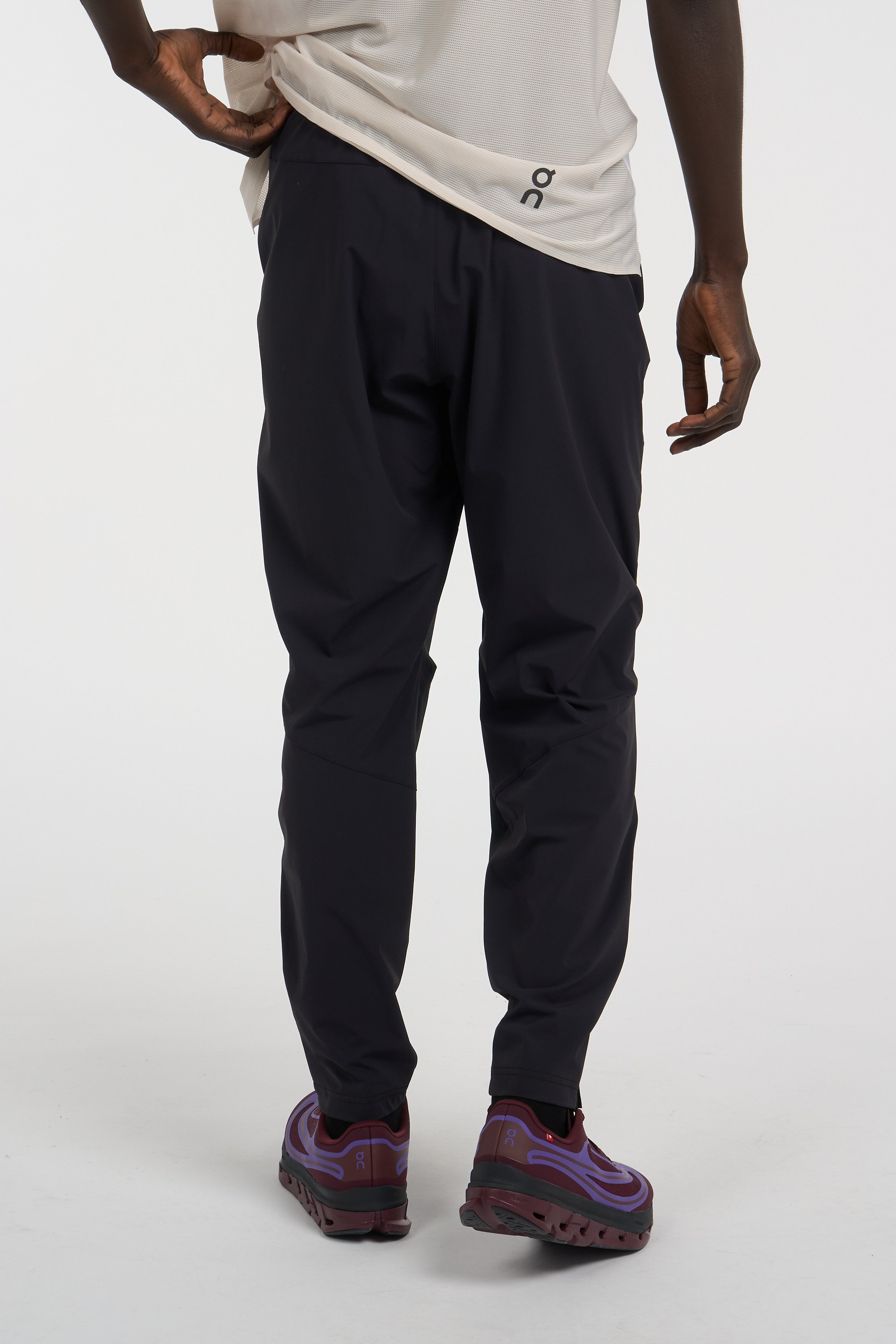 Pants | Black ON Men