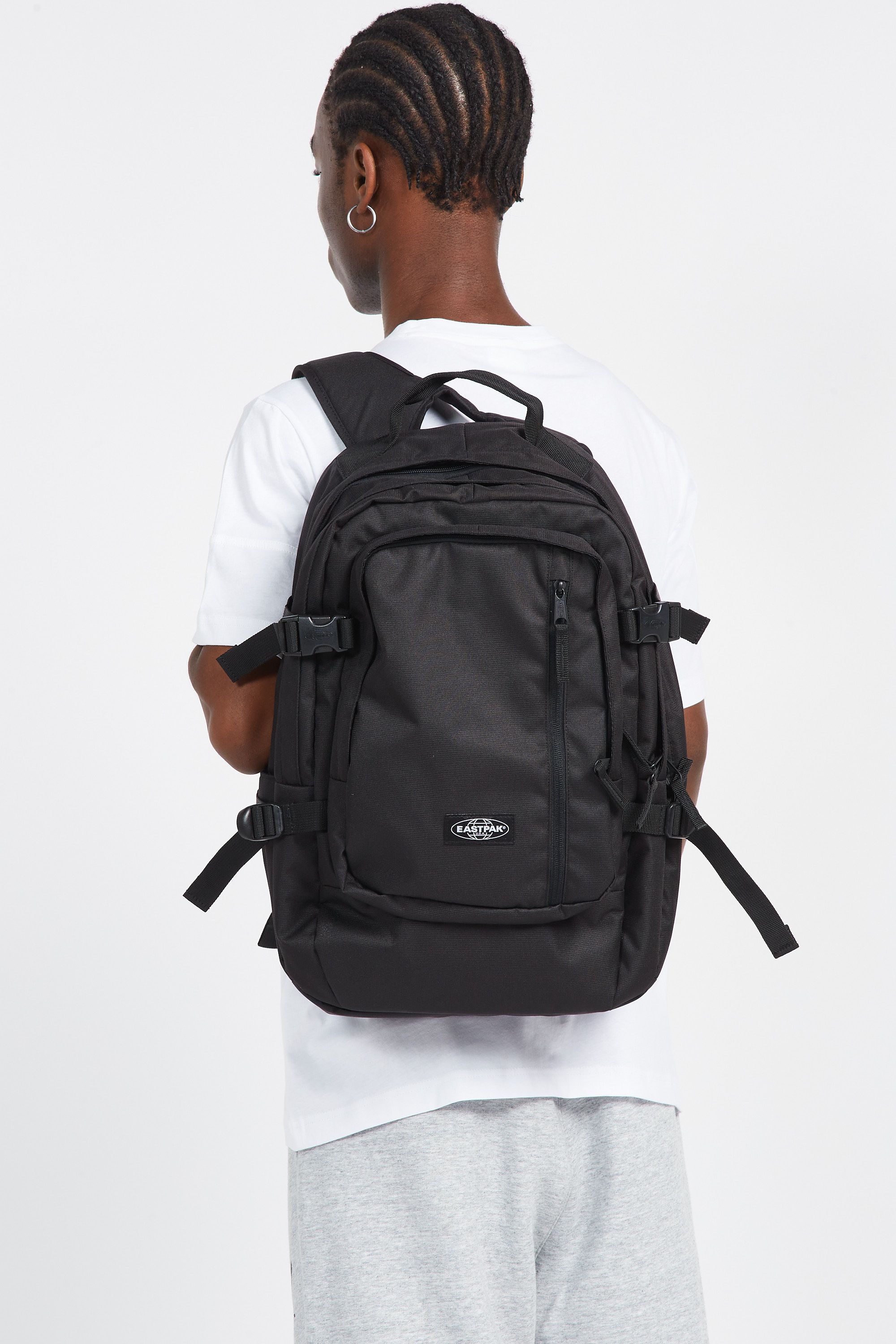 Sac à dos noir eastpak hot sale