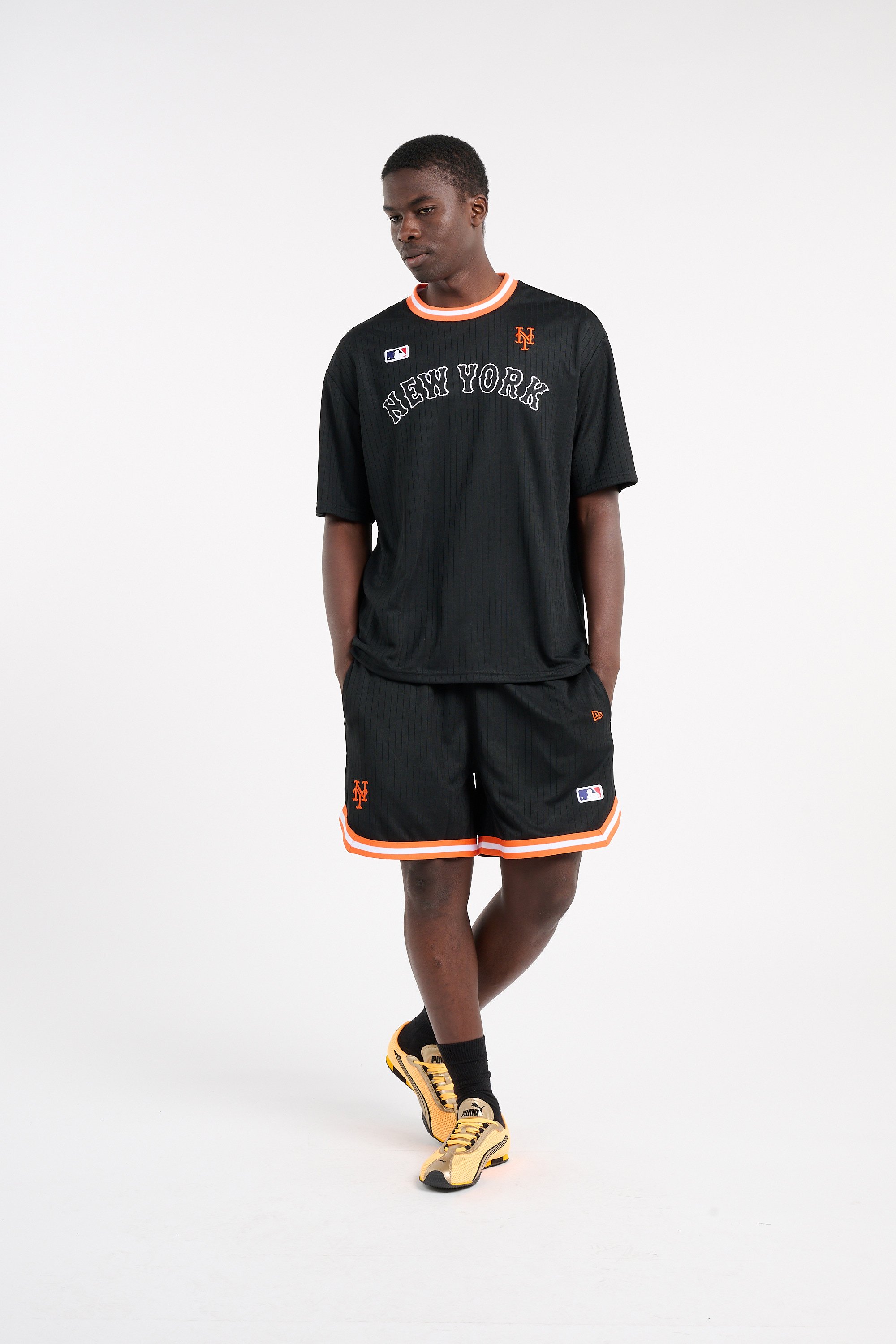 Shorts NEW ERA Black