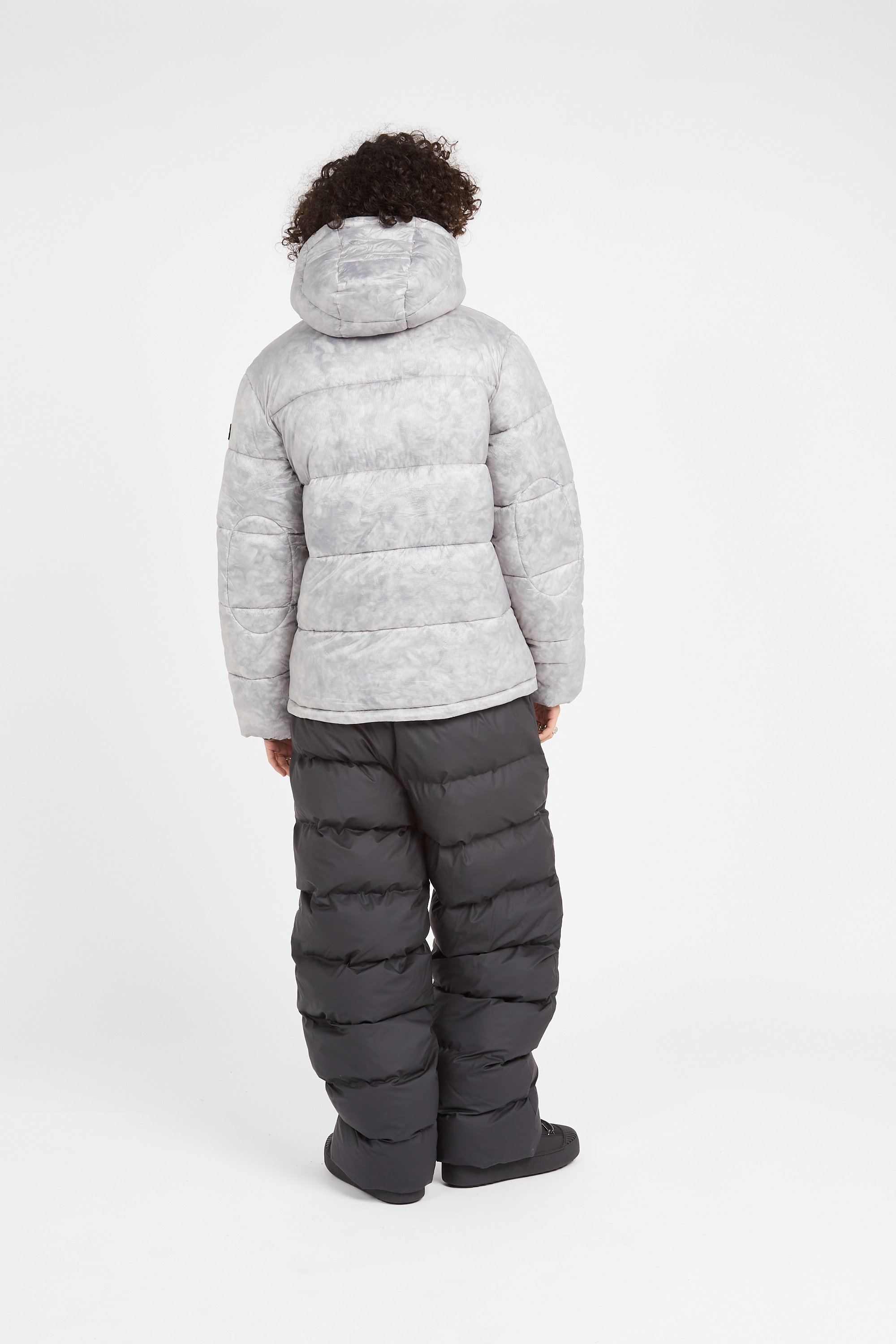 Lightweight quilted padded jacket with high neck Grey