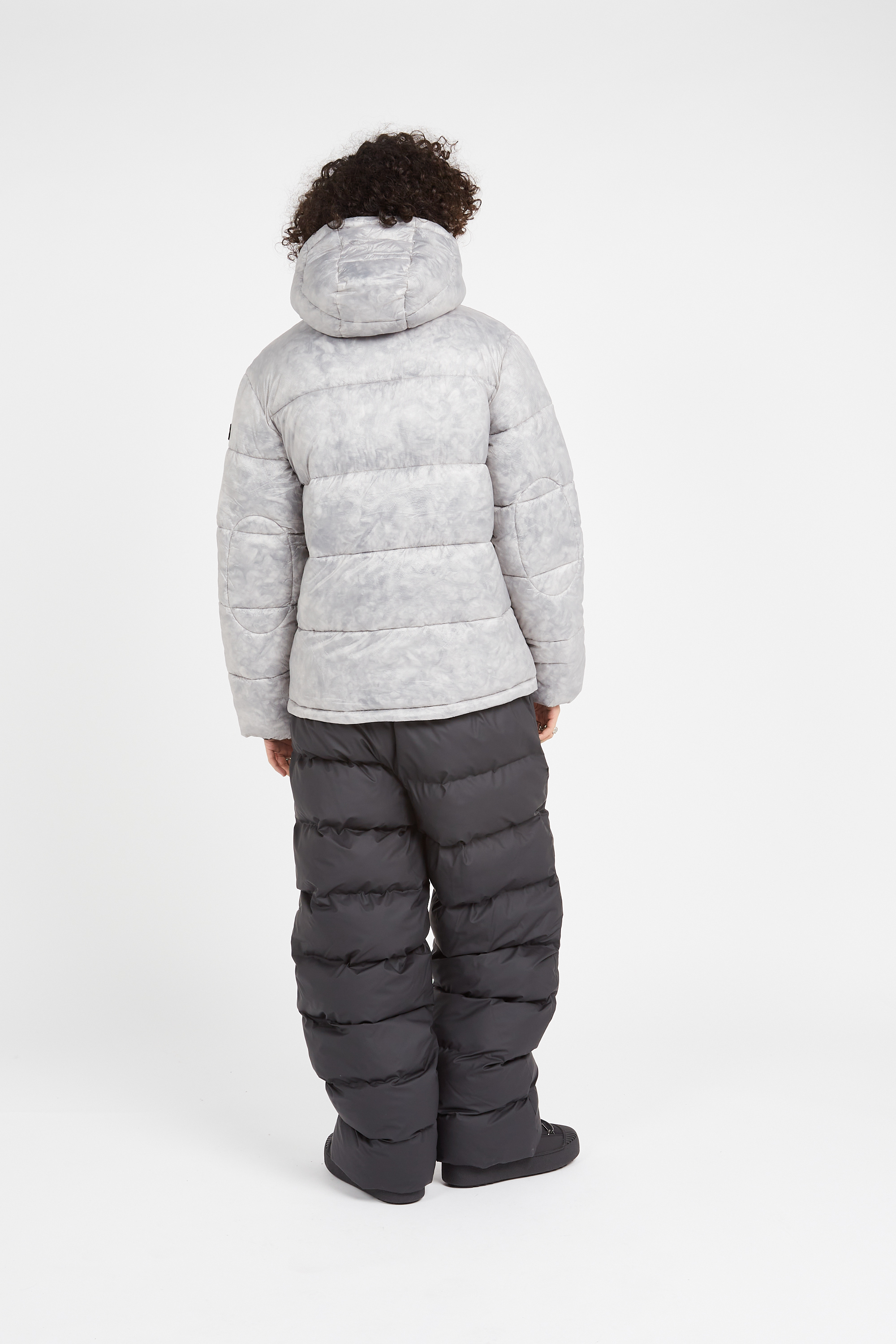 Lightweight quilted padded jacket with high neck Grey
