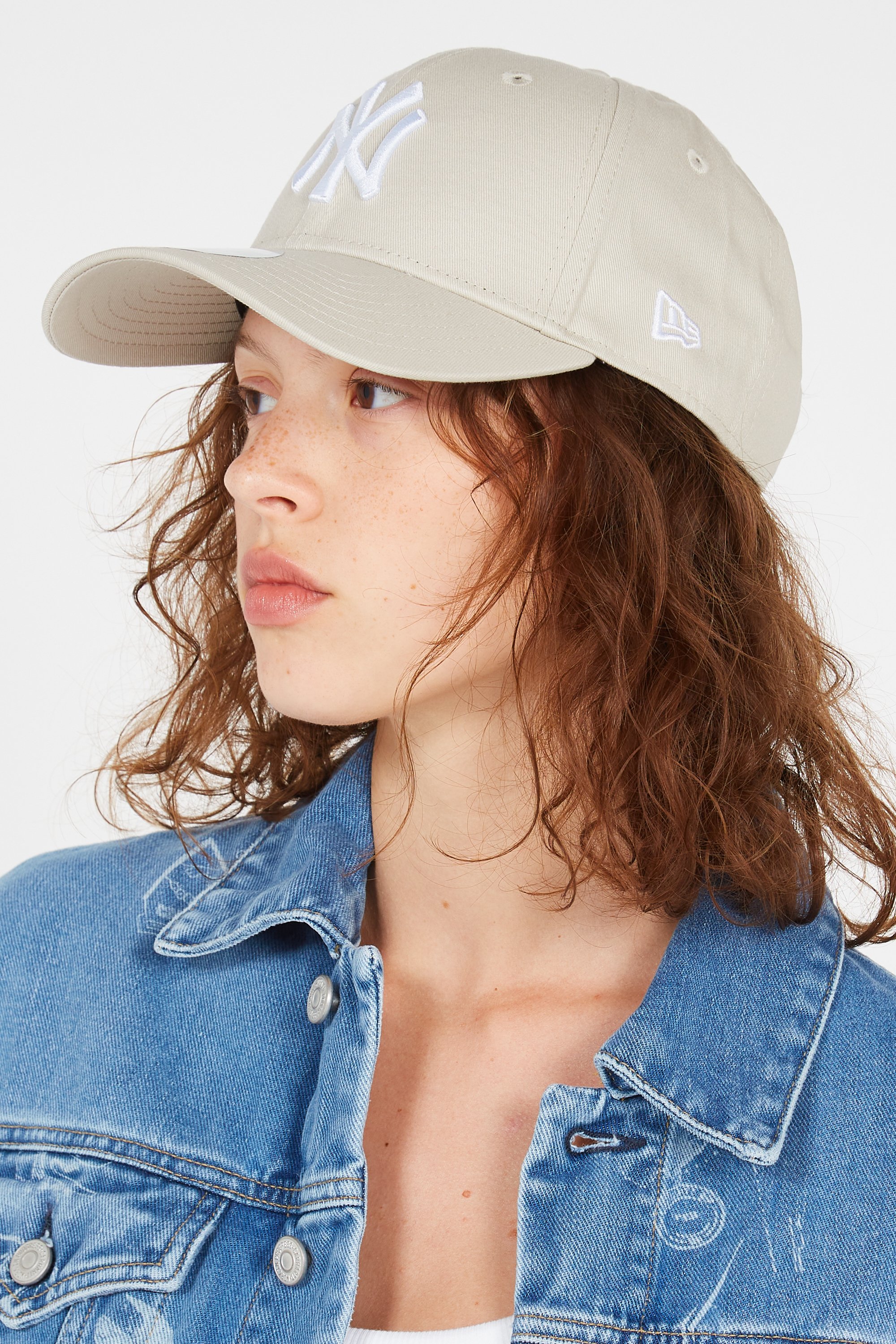 Casquette NEW ERA Beige