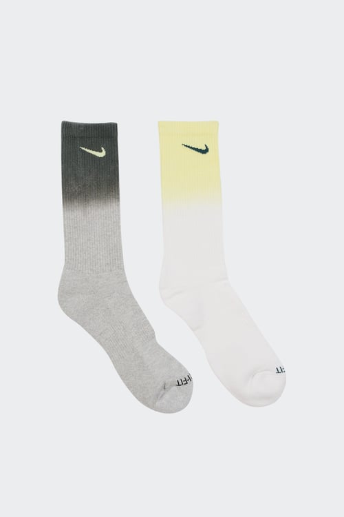Men in nike socks sales