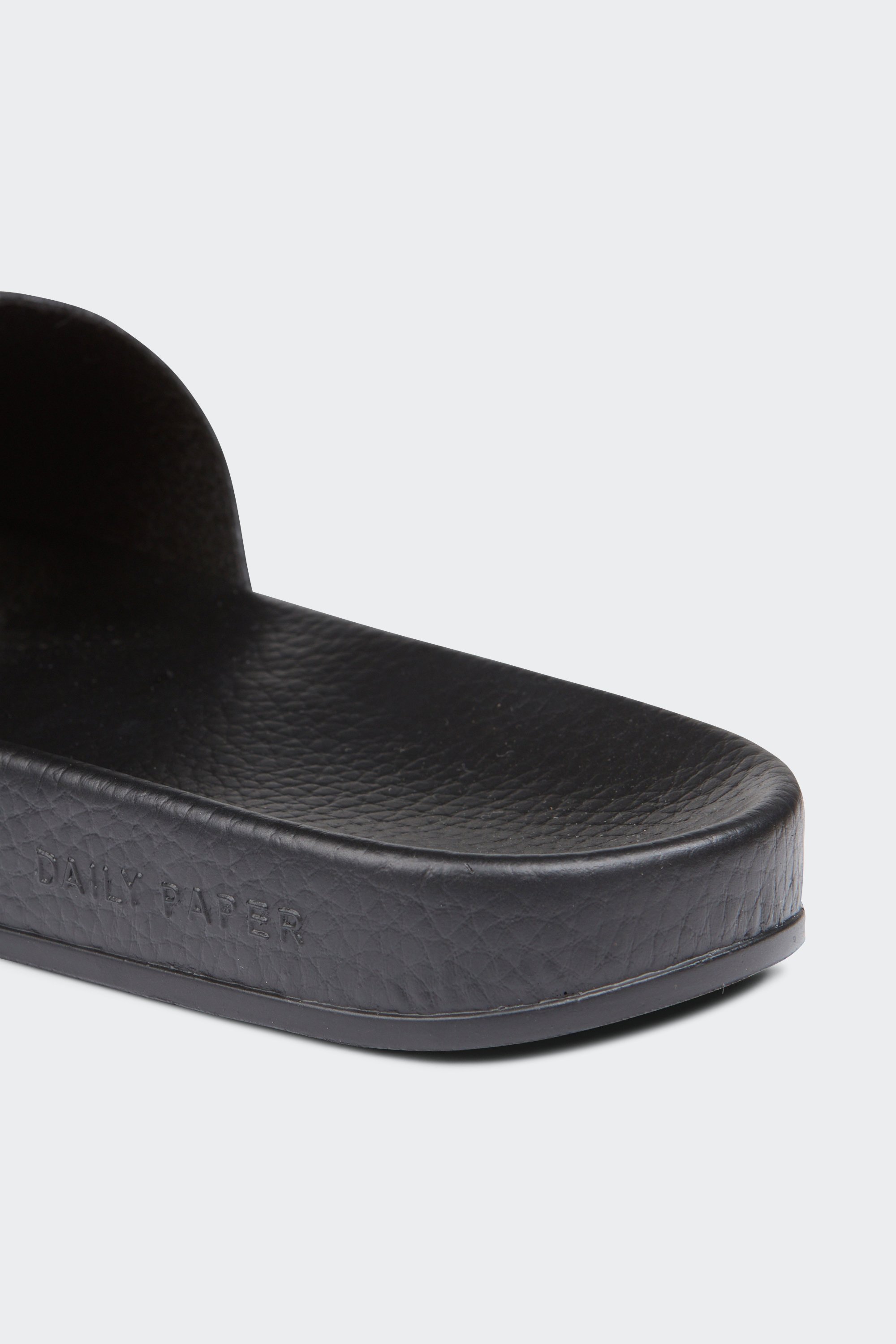 Slides | Black by DAILY PAPER Slides Black