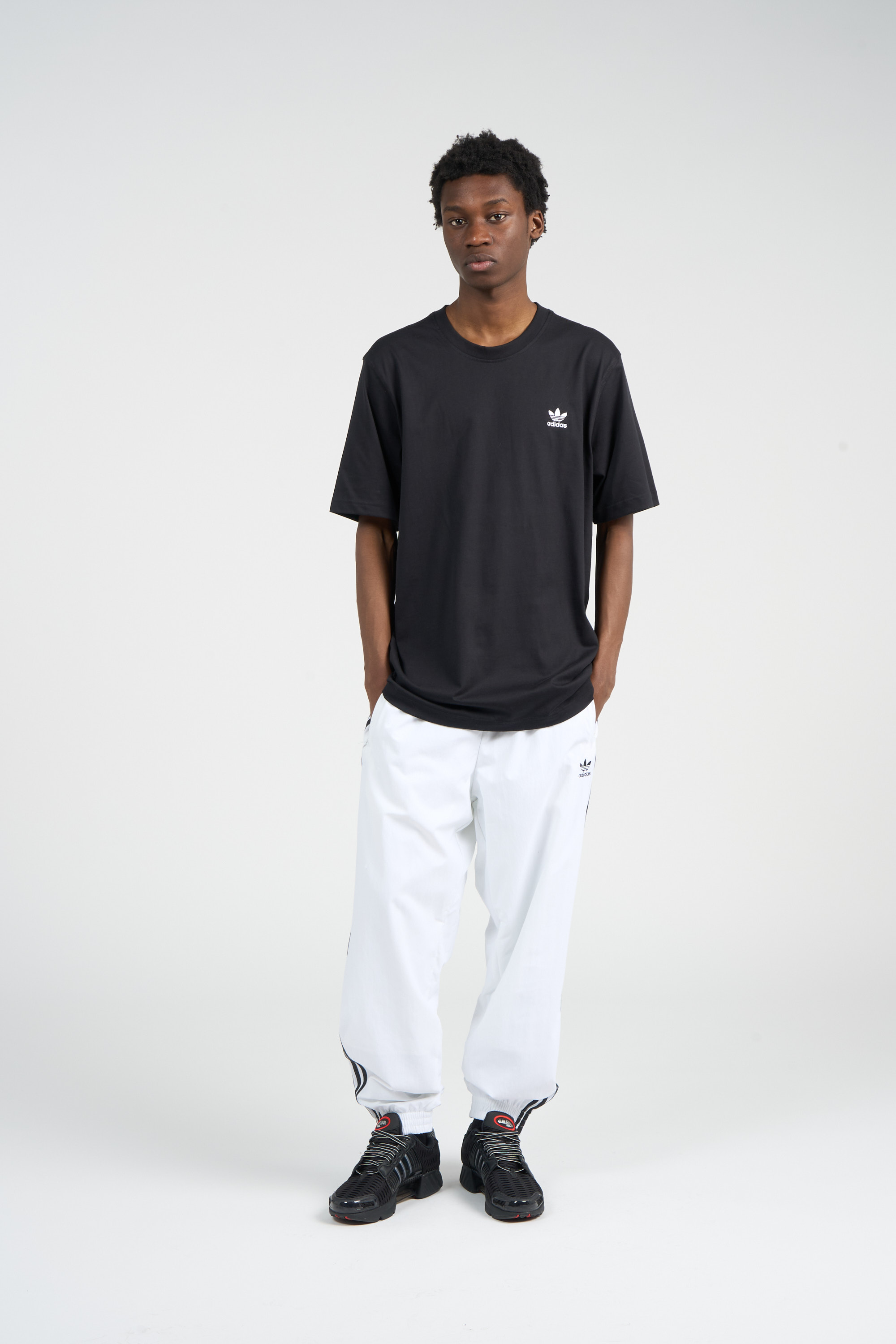 Regular-fit round-neck cotton T-shirt Black