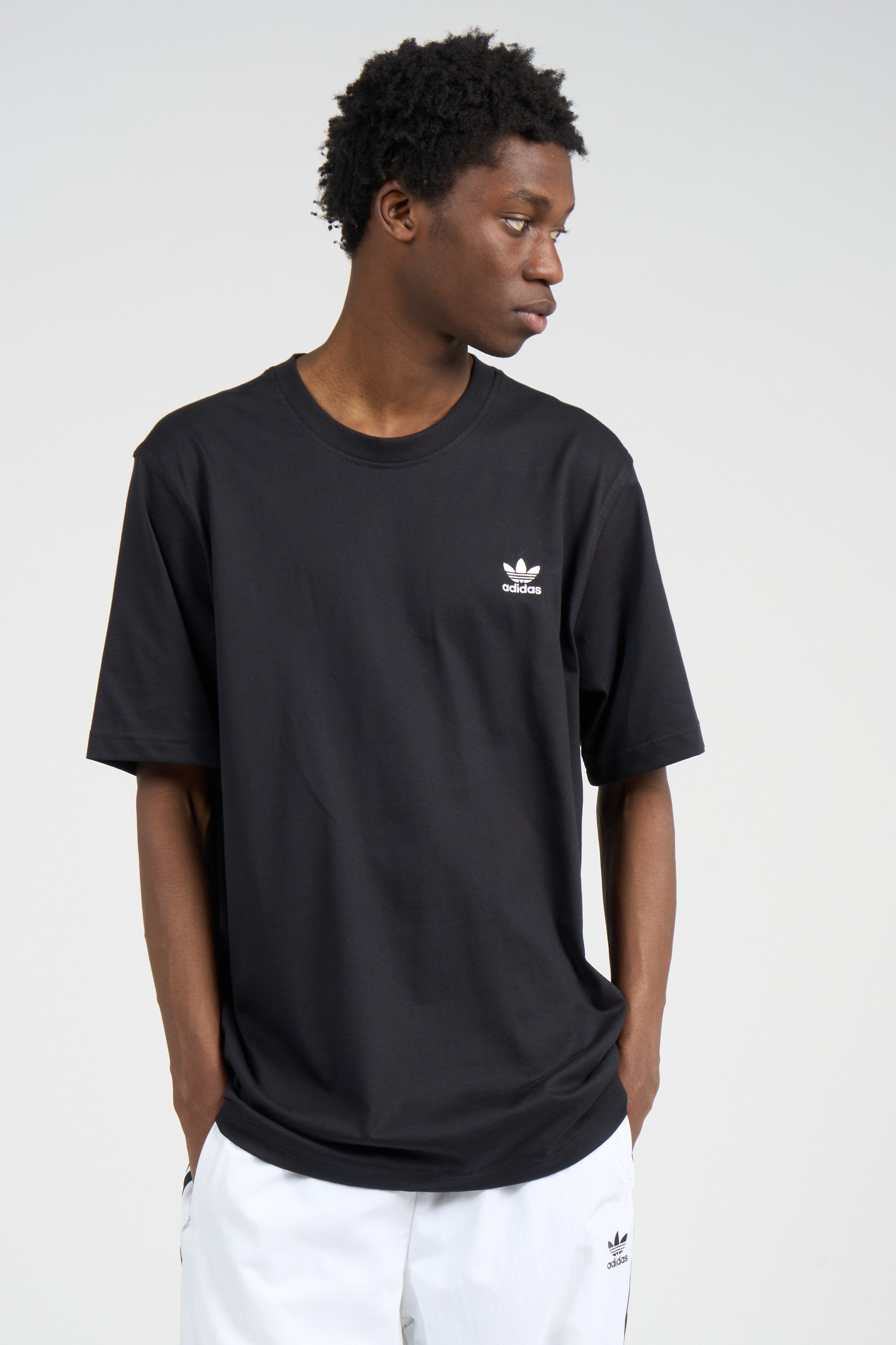 ADIDAS T-shirt Noir