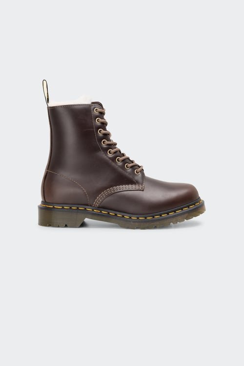 DR. MARTENS Boots Brown