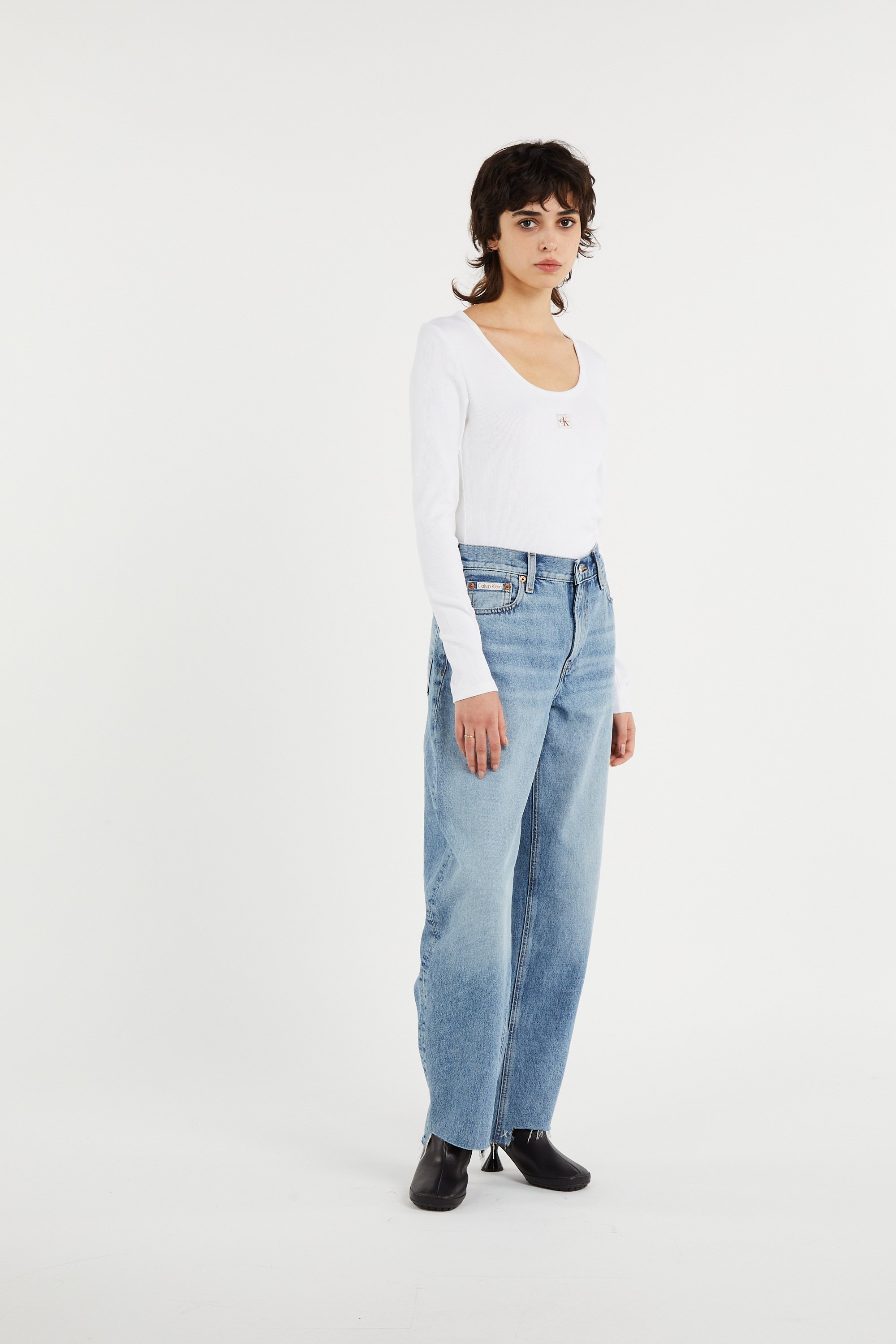 Regular-fit round-neck cotton T-shirt CALVIN KLEIN White