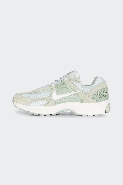 NIKE Sneakers Green