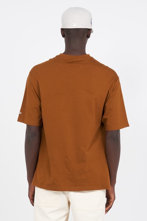 NEW ERA T-shirt Beige