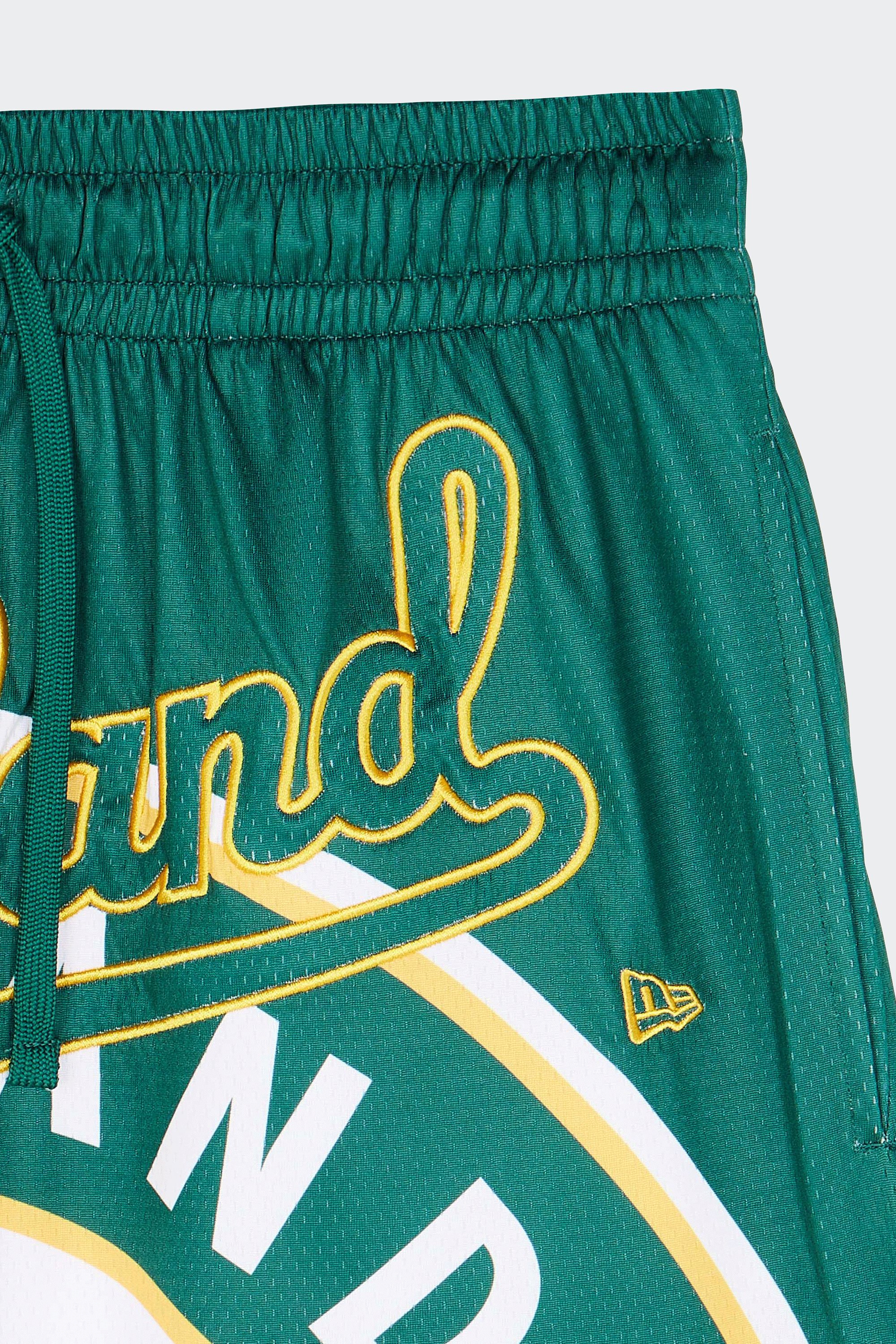 Short | Vert by NEW ERA Short Vert