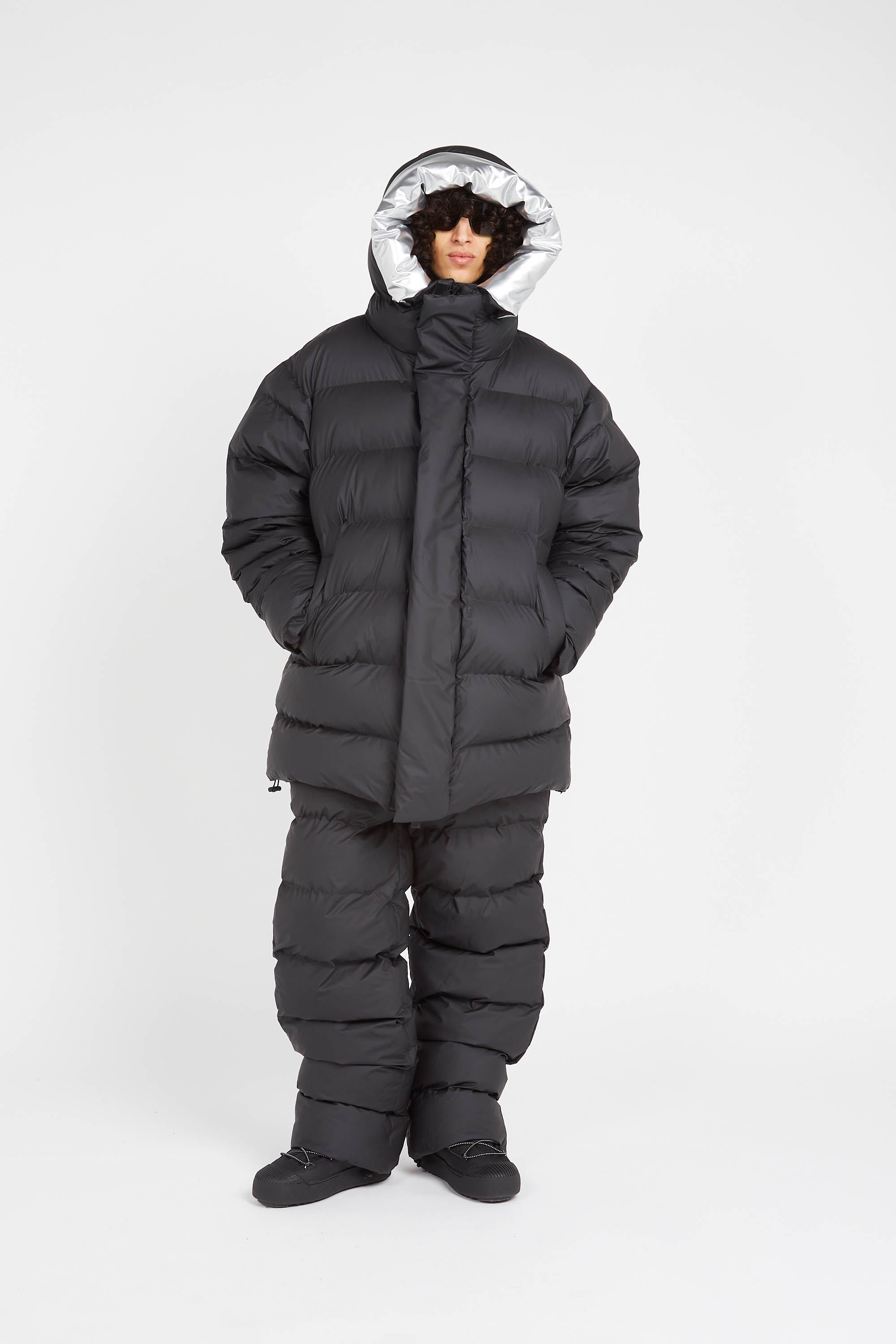 Lightweight quilted padded jacket with high neck Black