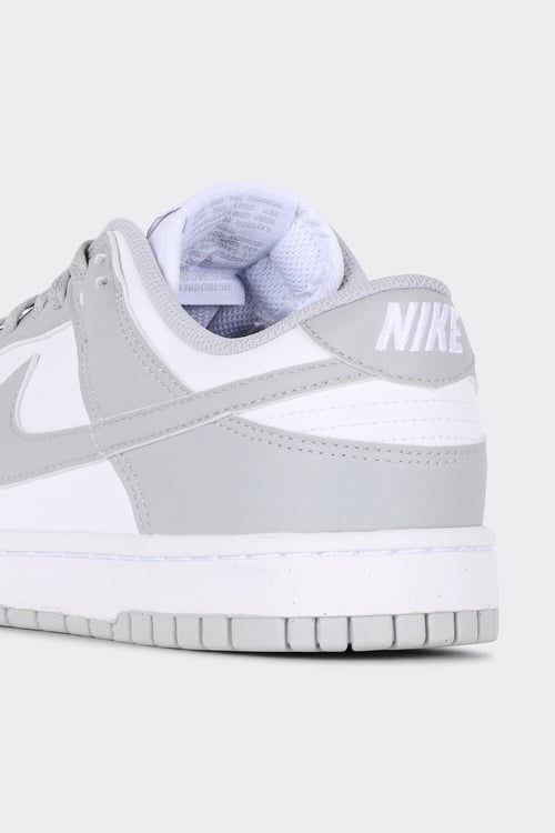 NIKE Baskets Gris