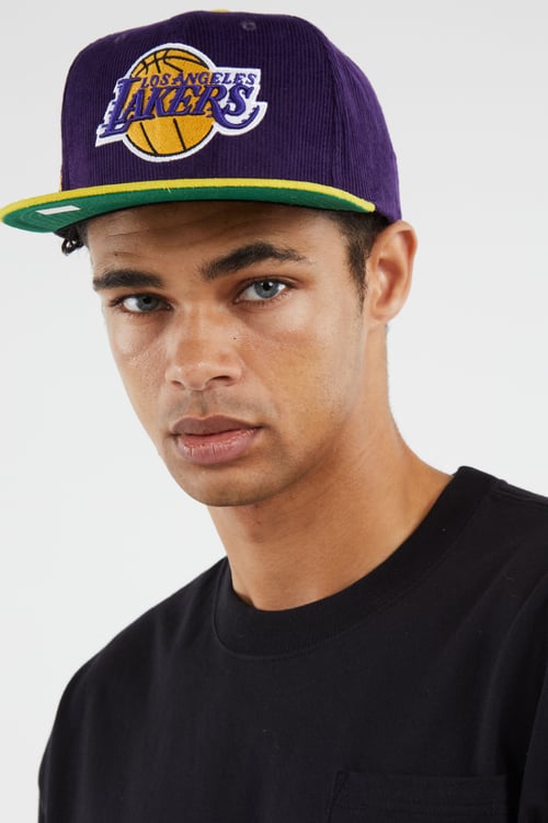 MITCHELL & NESS Cap Purple