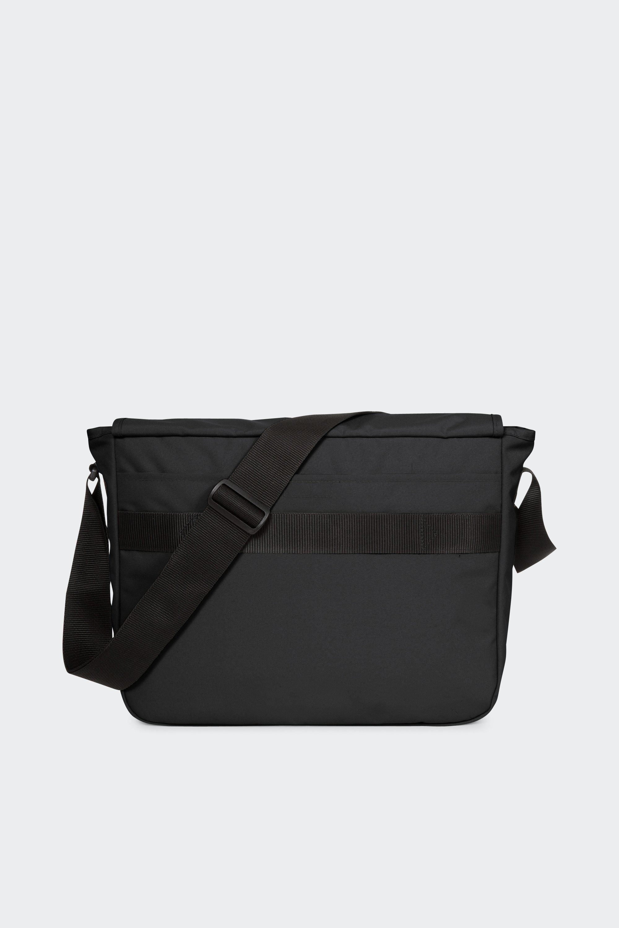 Sac bandoulière | Noir by EASTPAK Sac bandoulière Noir