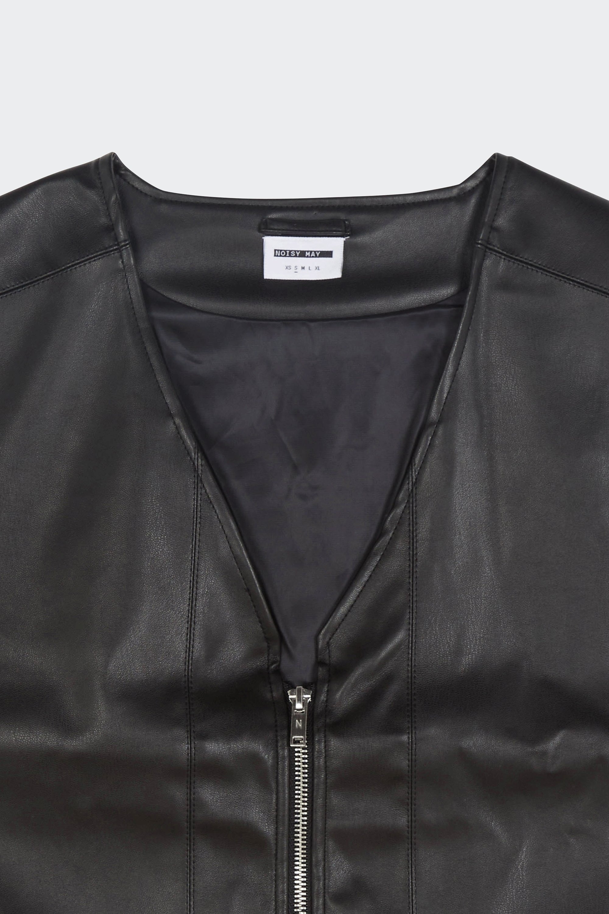 Jacket | Black by NOISY MAY Jacket Black