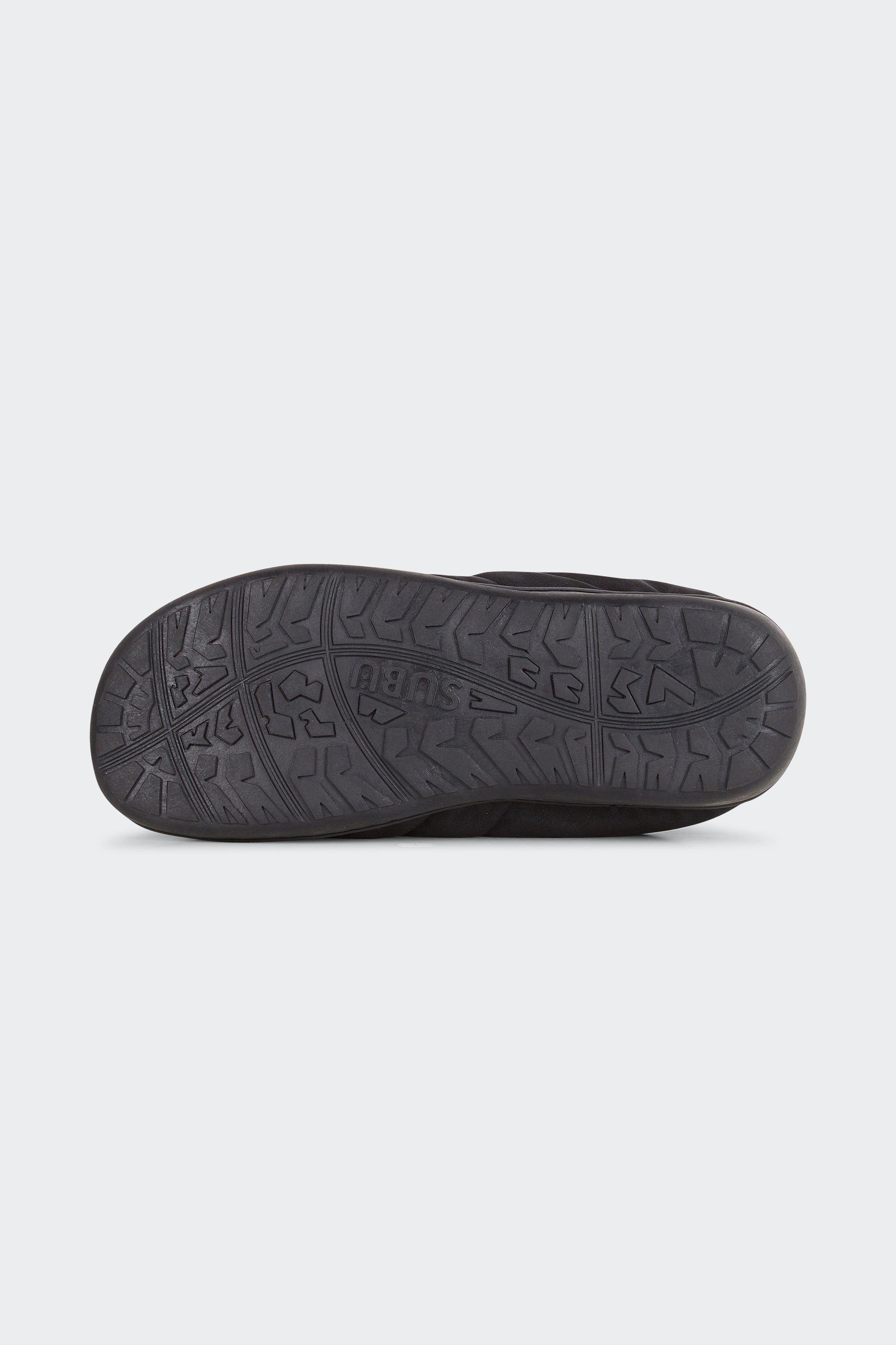 Flat furry sheepskin sandals | Black by SUBU Flat furry sheepskin sandals Black