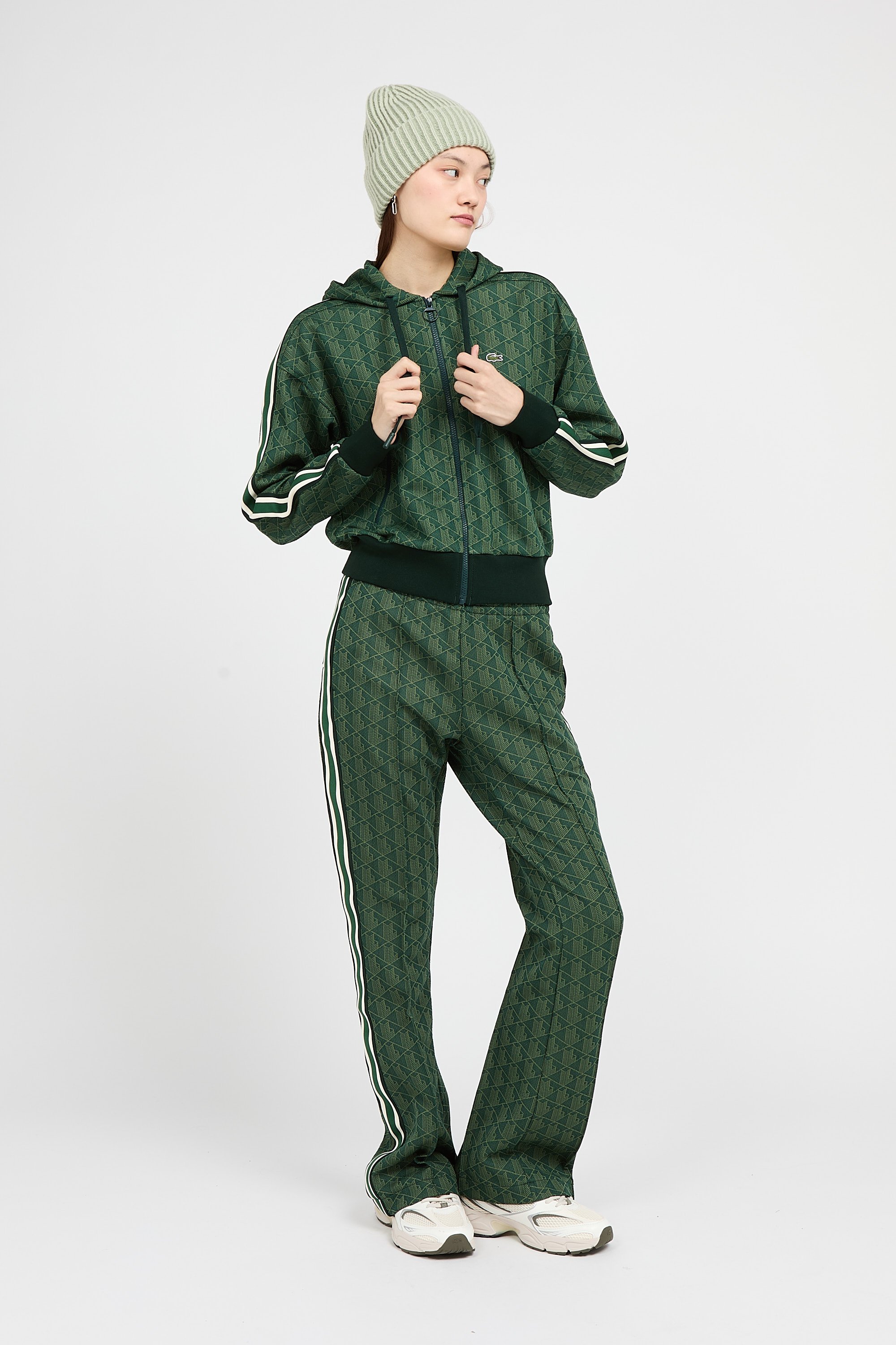 ensembles lacoste femme