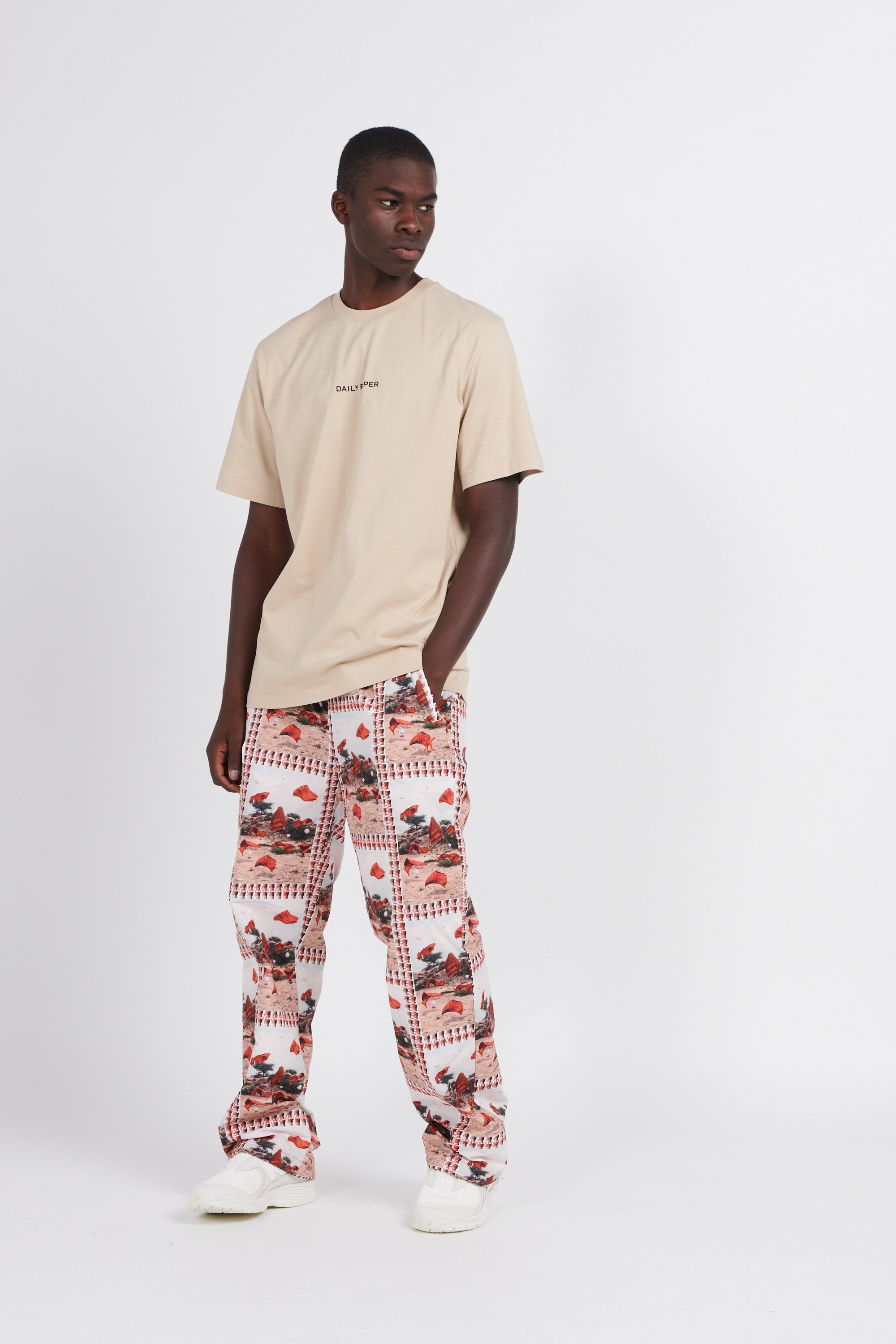 T-shirt DAILY PAPER Beige