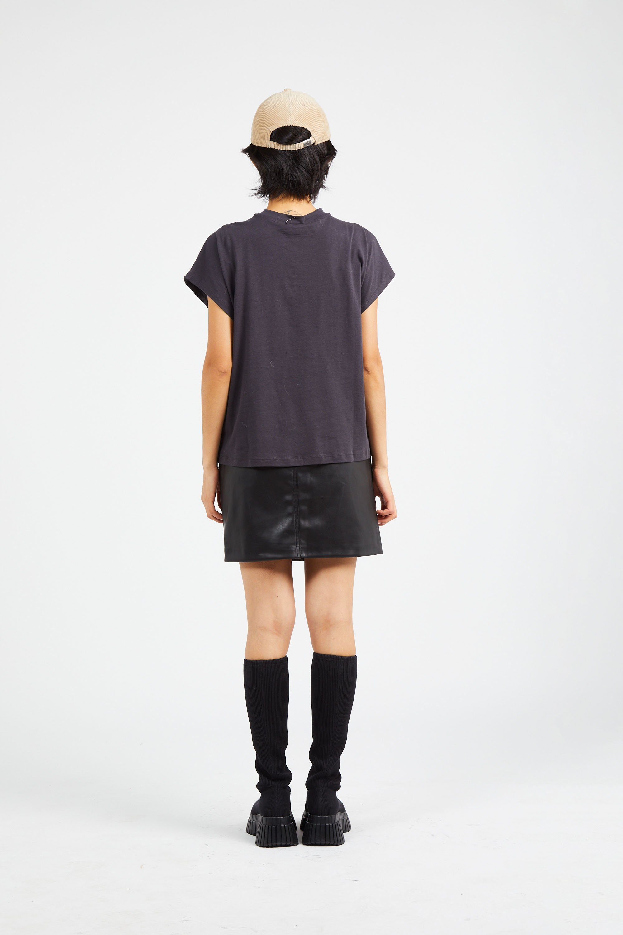 T-shirt | Black by NOISY MAY T-shirt Black