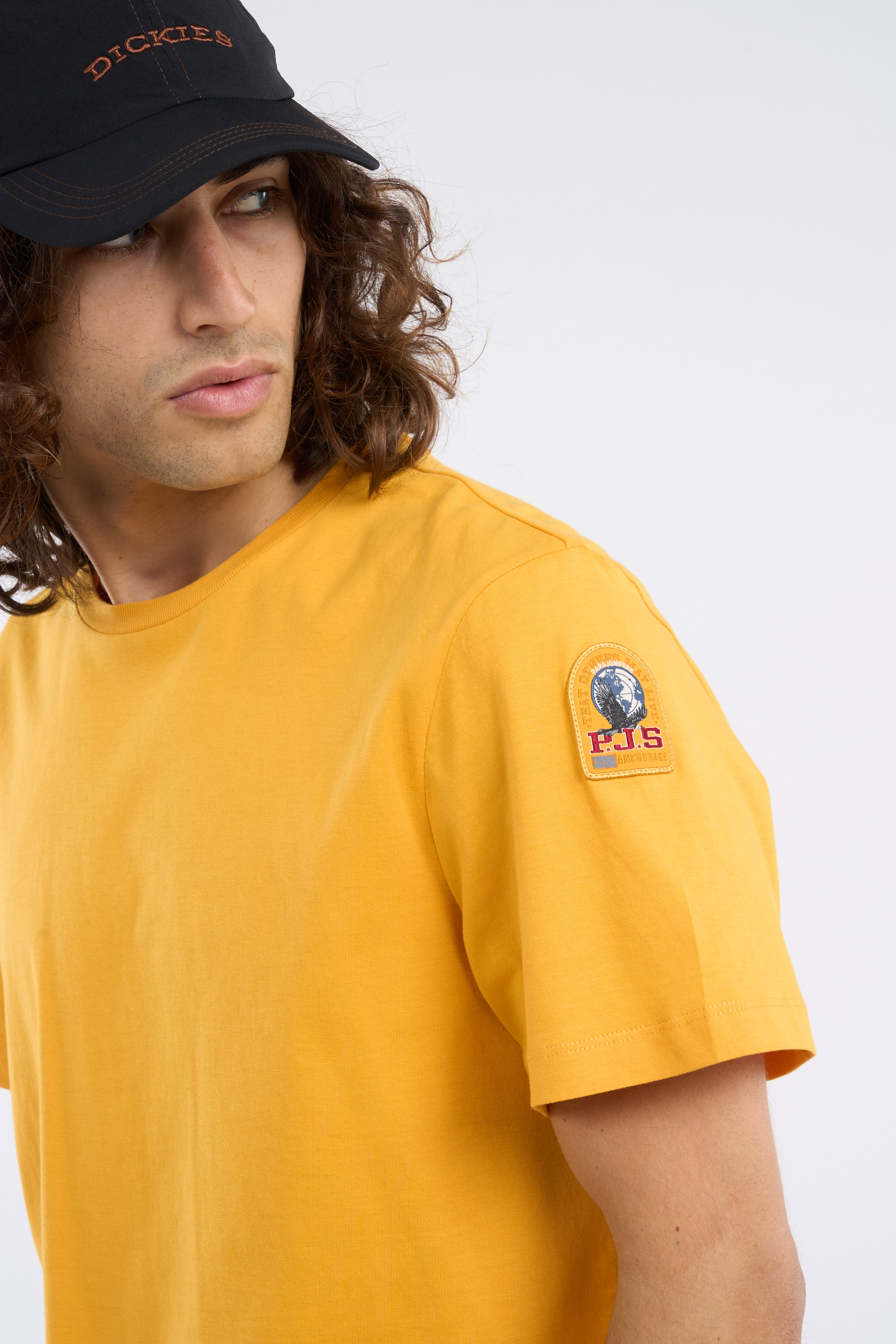 T-shirt Yellow