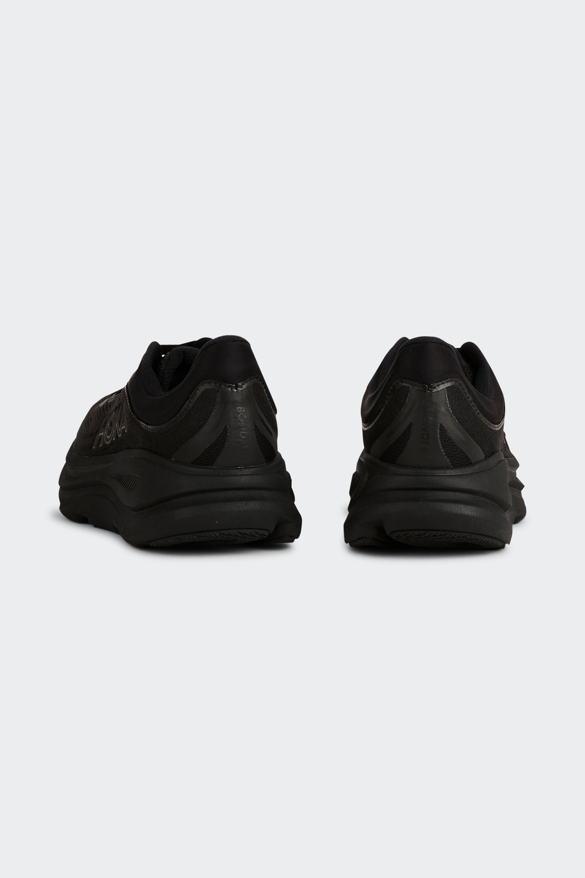 Baskets | Noir by HOKA Baskets Noir