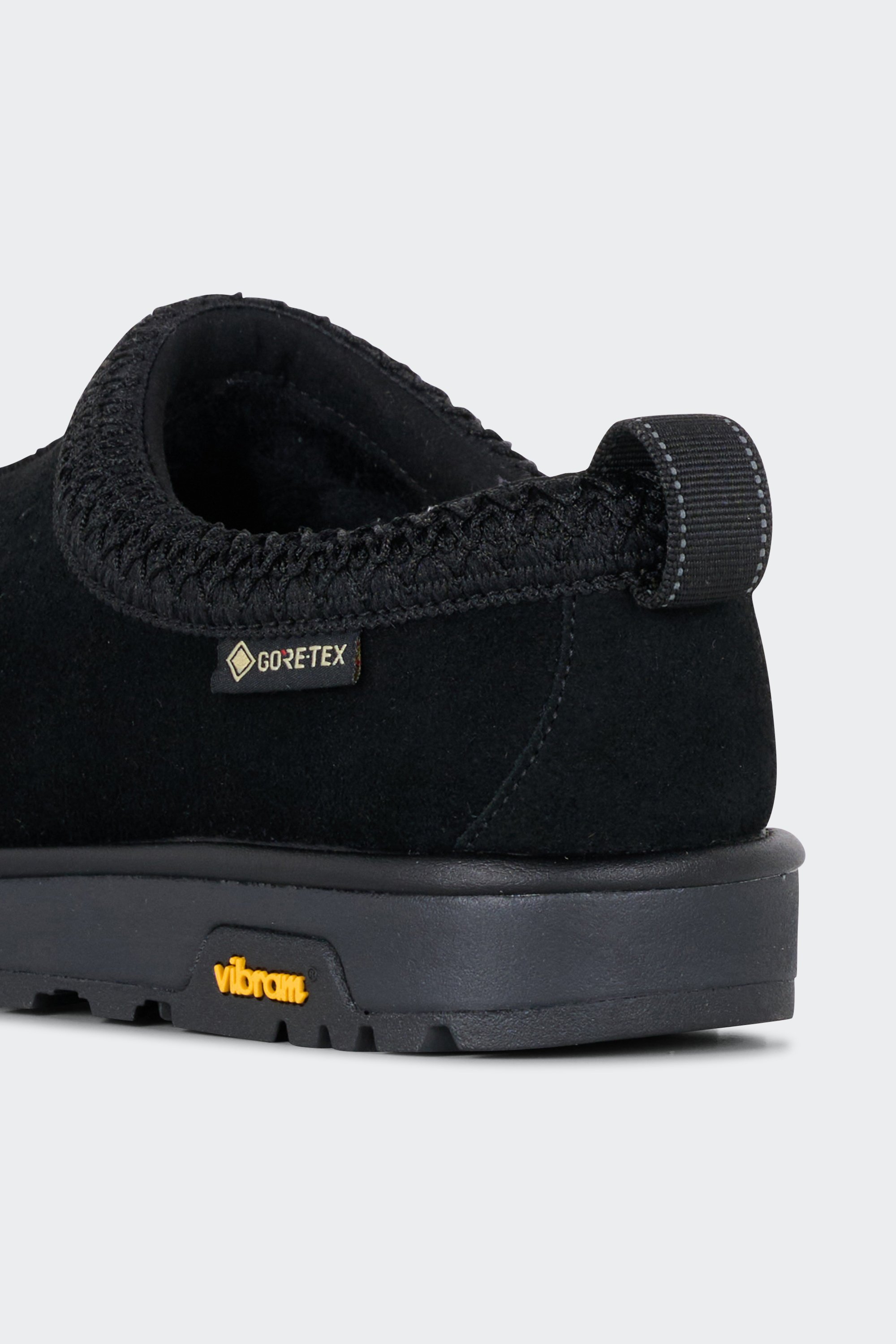 Slippers | Black by UGG Slippers Black