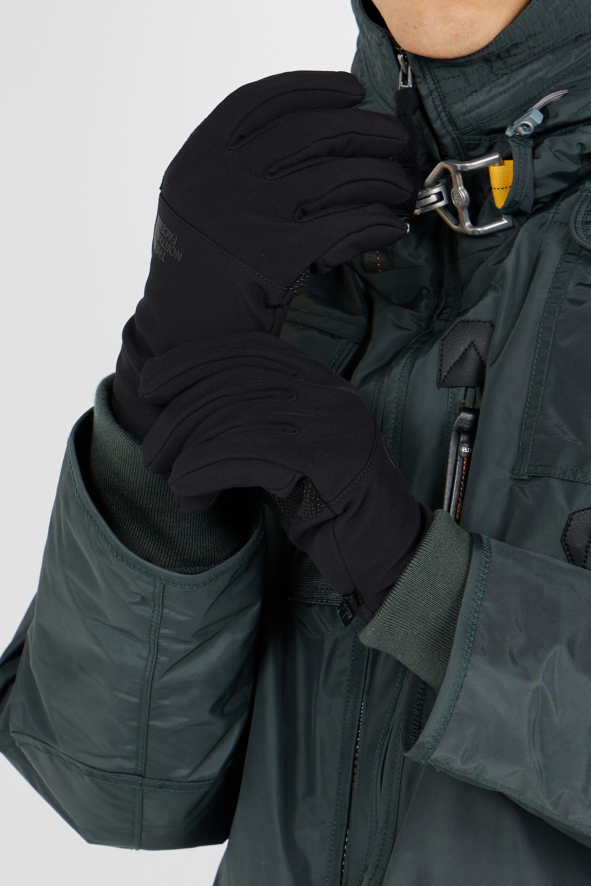 Gloves | Black by THE NORTH FACE Gloves Black