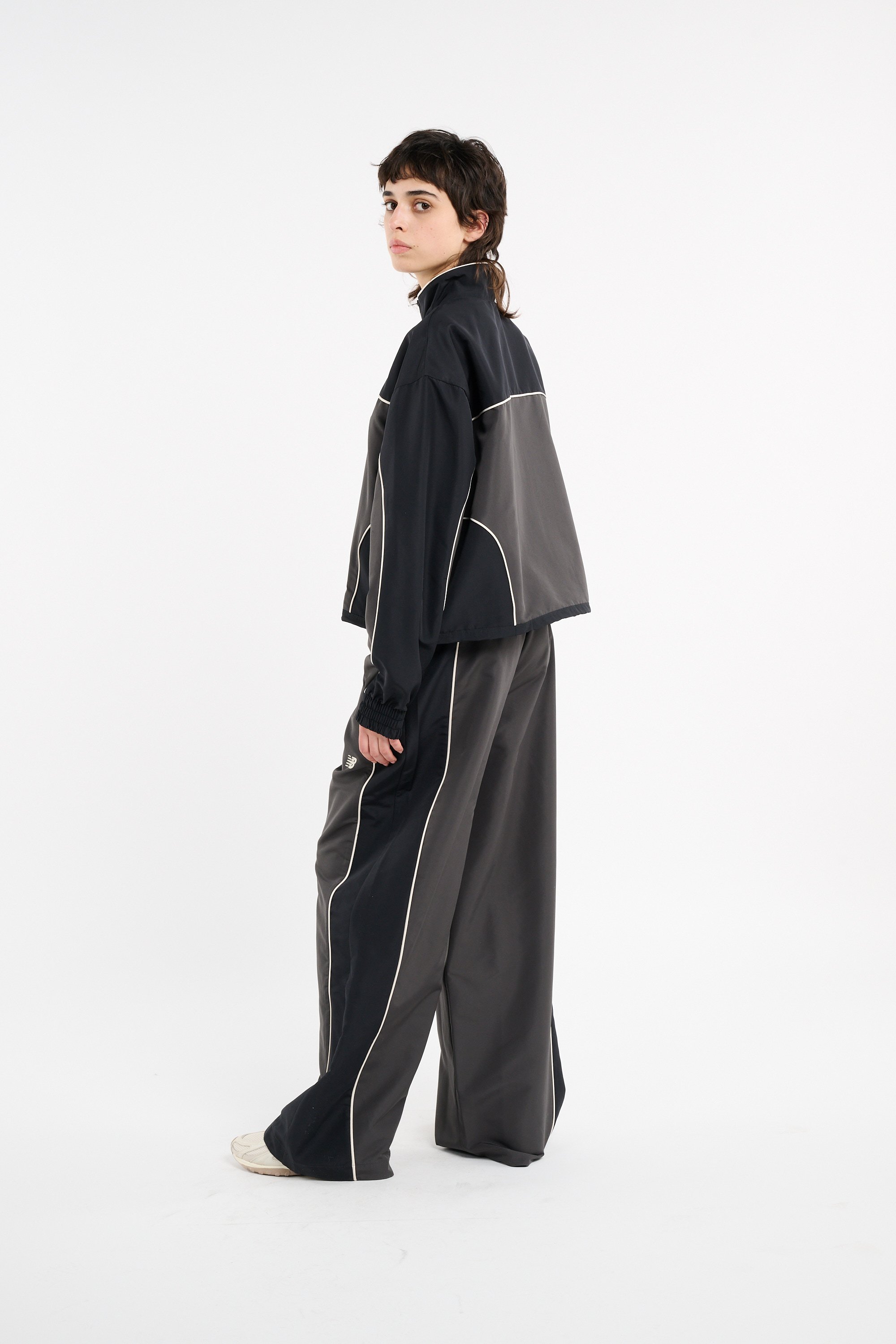 Wide-leg sweatpants | Black NEW BALANCE Women