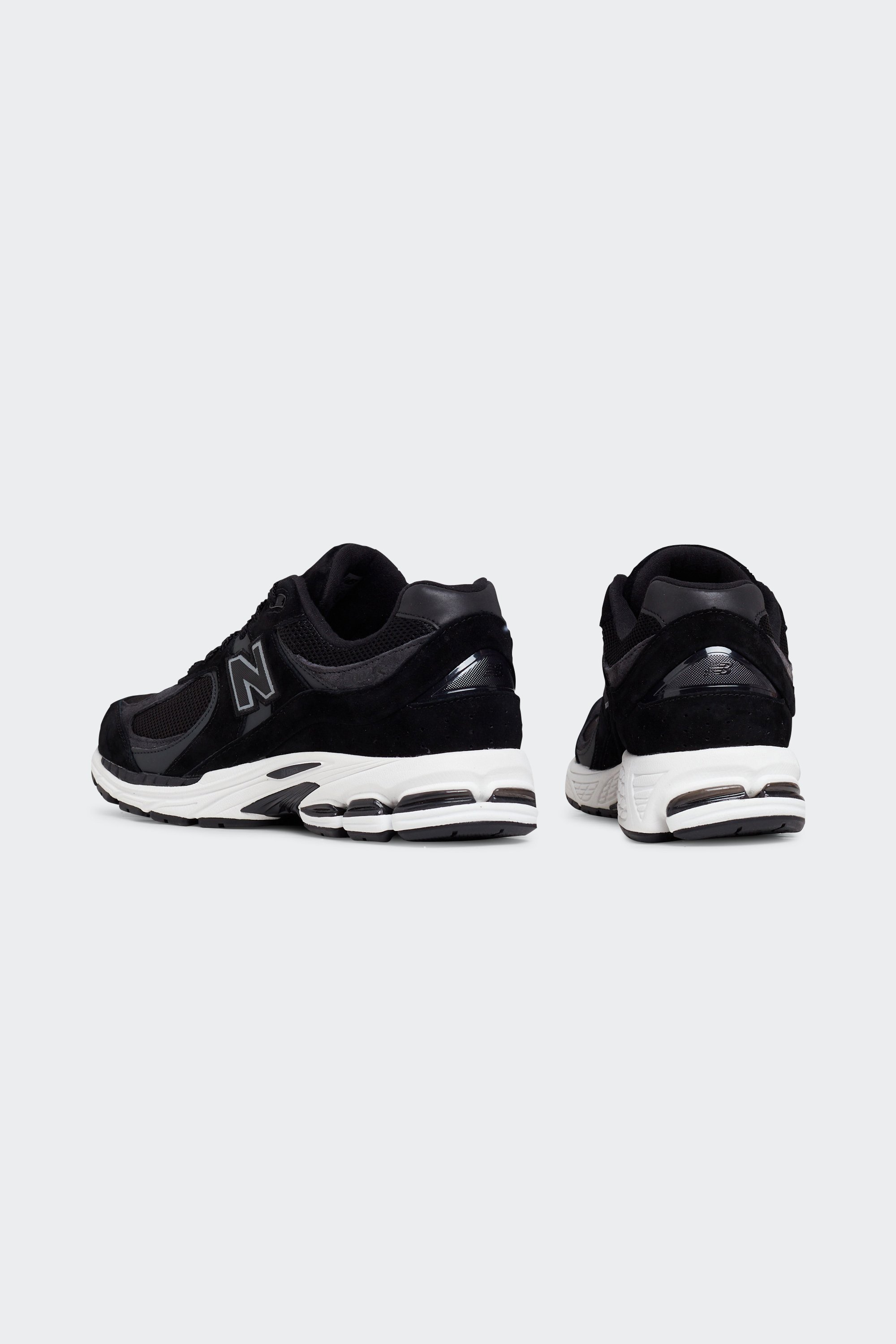 Sneakers | Black by NEW BALANCE Sneakers Black