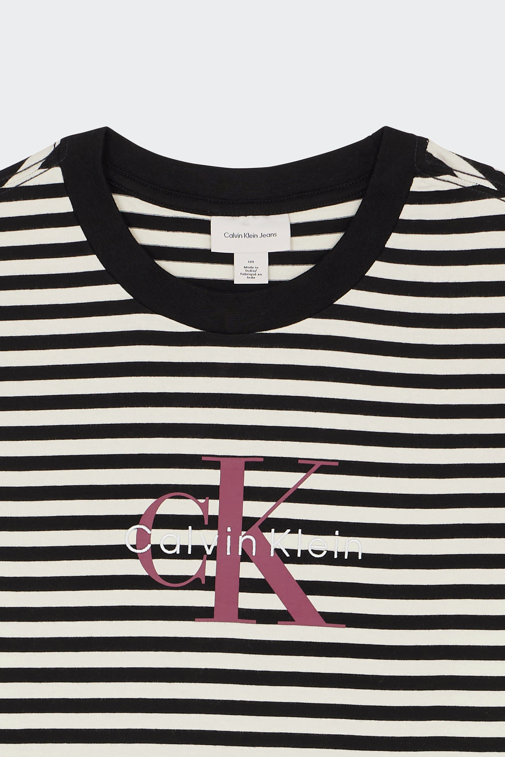 Regular-fit round-neck cotton T-shirt | Black by CALVIN KLEIN Regular-fit round-neck cotton T-shirt Black