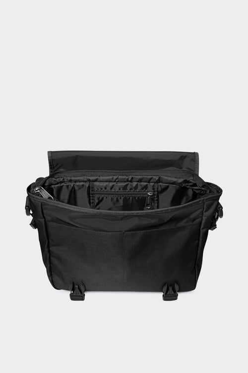 EASTPAK Sacoche Noir